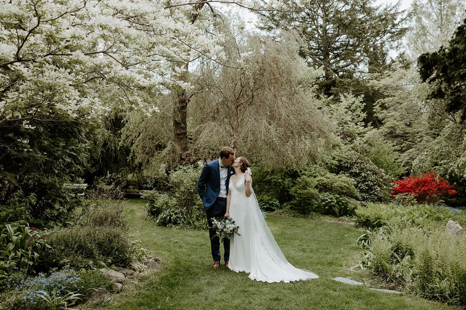 The Best Time to Get Married in Boston: A Guide From a Boston Wedding Photographer