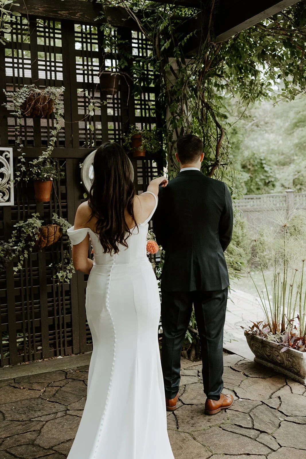 A bride and groom before their first look