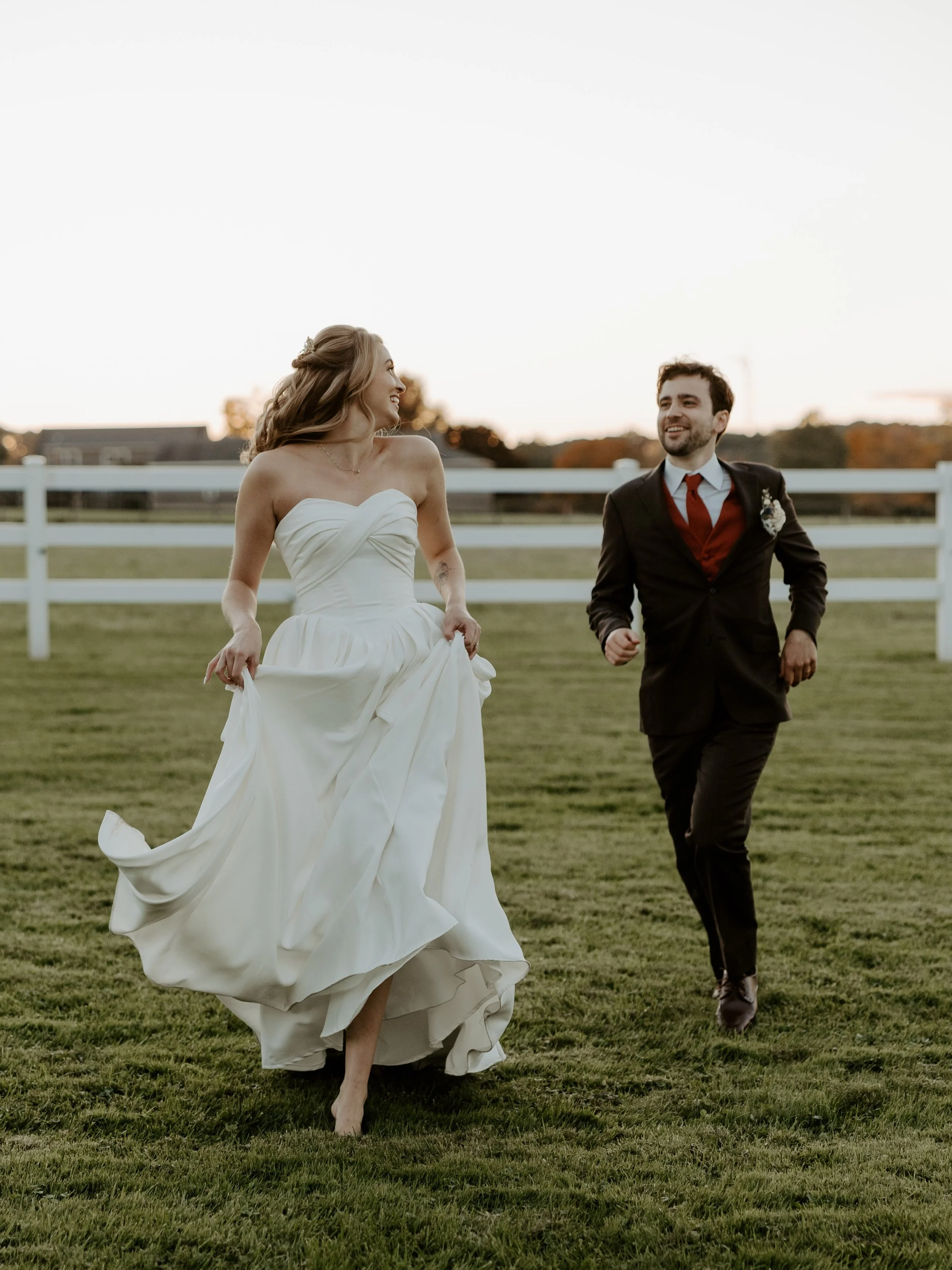 Rachel &amp; Will got married in Western Mass this last weekend with a backyard celebration on the farm property Rachel grew up on! It was a perfect, sunny fall day and the best day to kick off October 🤍 The love these two have for family and friend