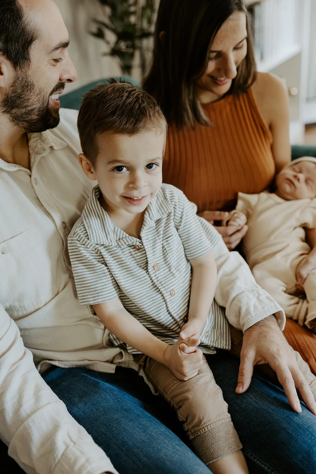 A family photo session by a Boston newborn photographer