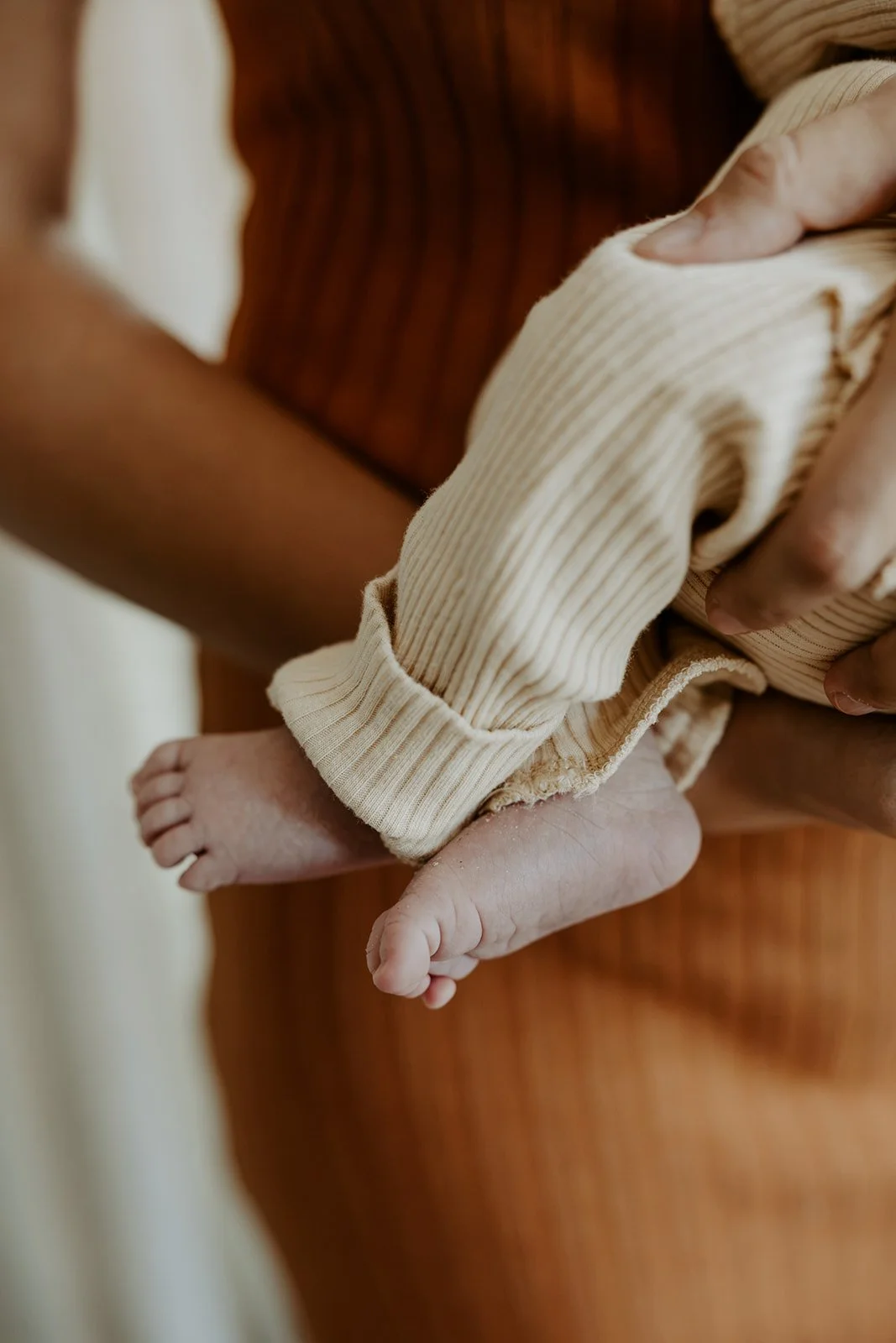 A baby's toes during newborn photos