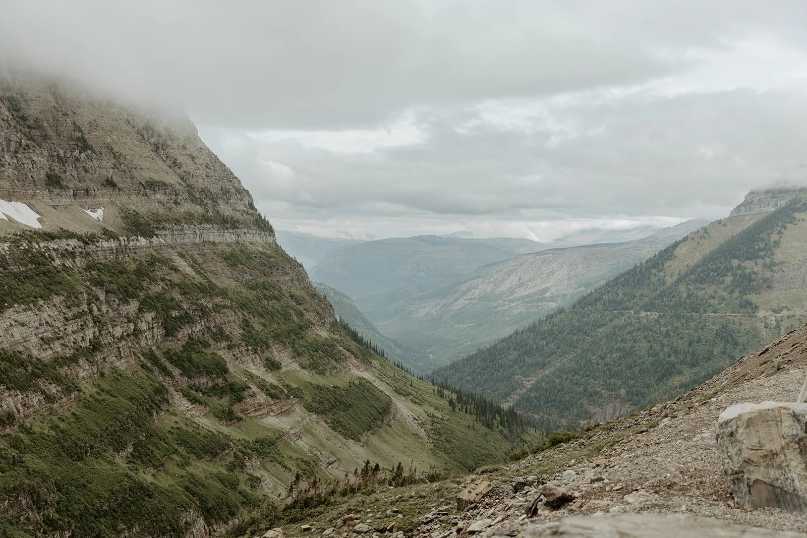 Glacier national park, a dream elopement location