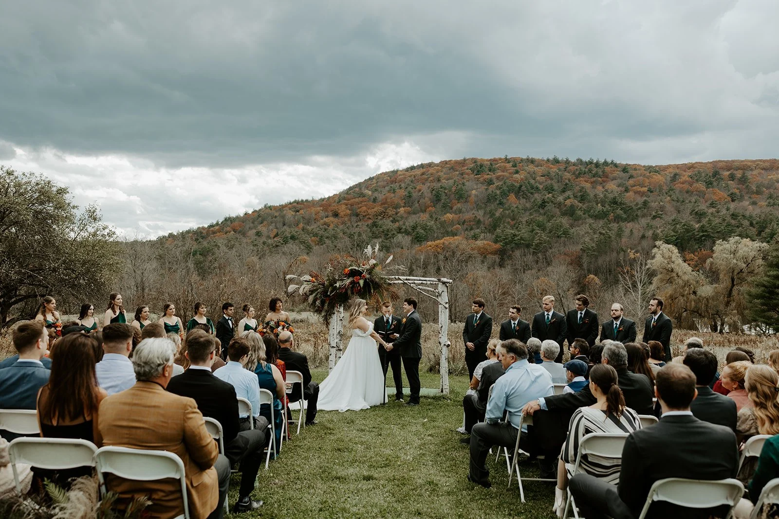 A fall wedding ceremony showing why fall is the best time to get married