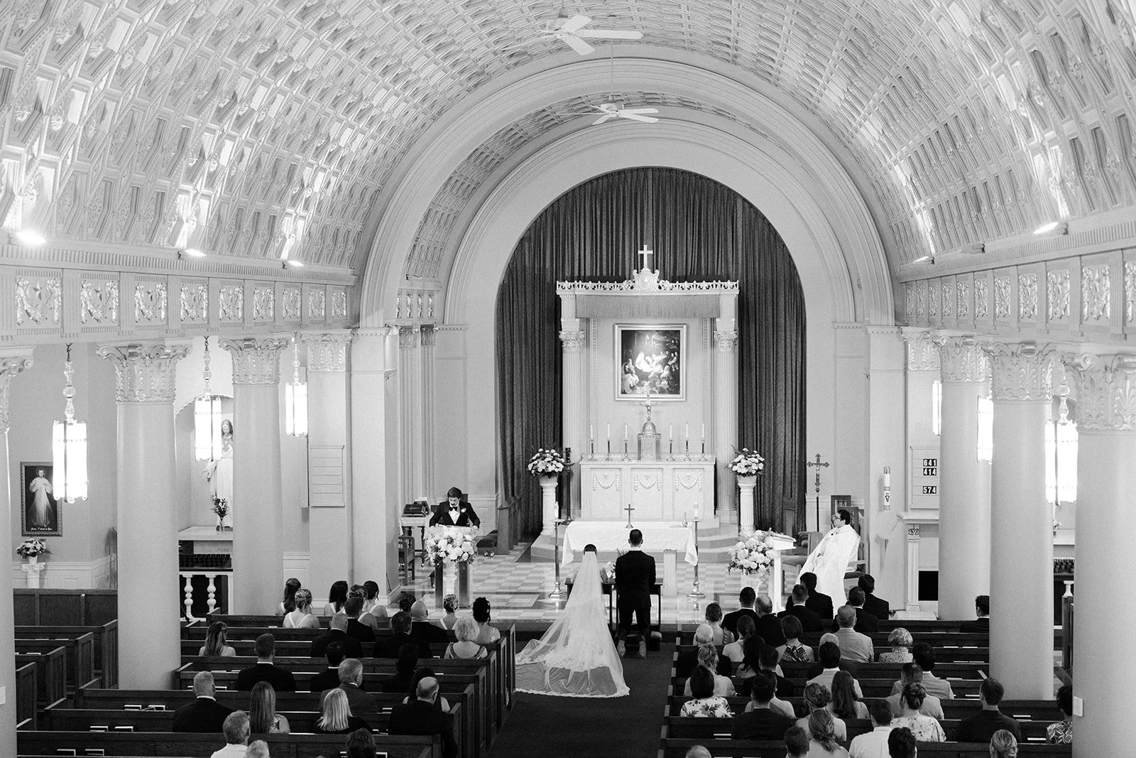 A church wedding ceremony demonstrating how to plan a wedding