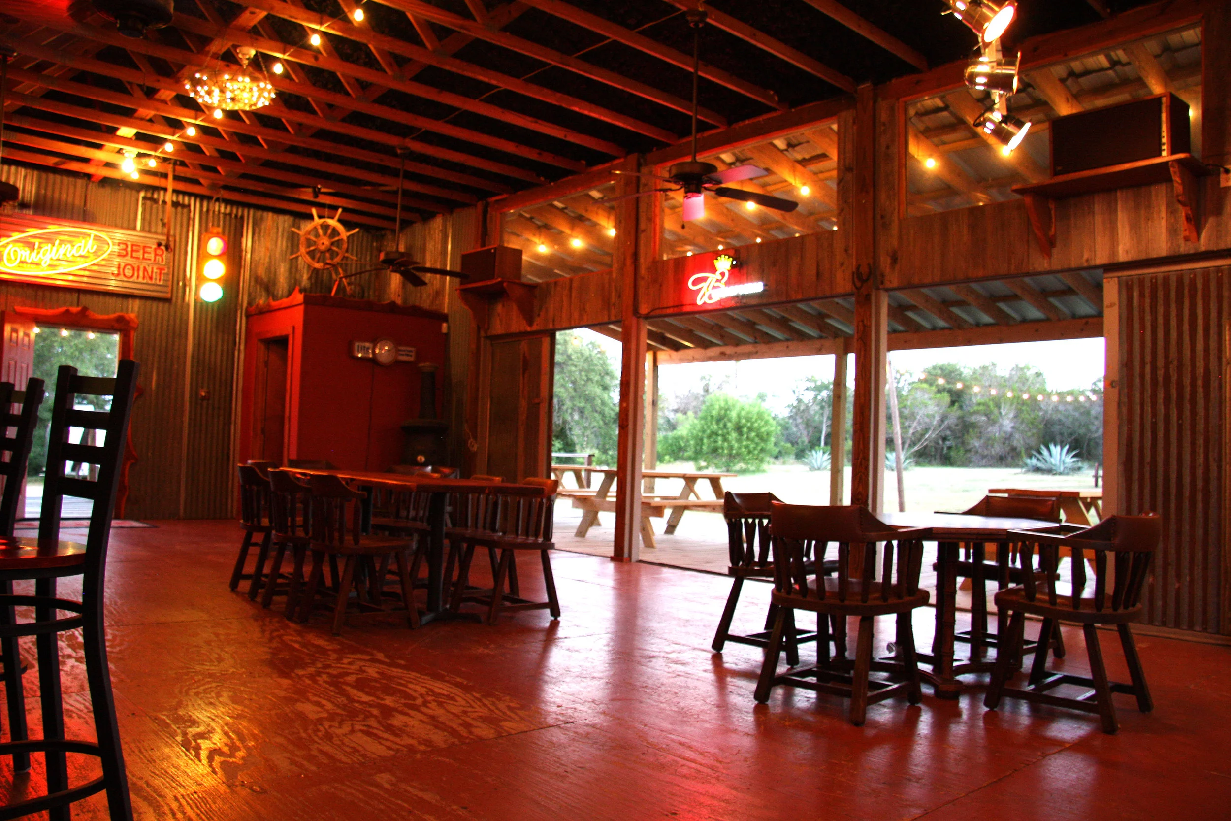 Inside_Evening(0200).jpg
