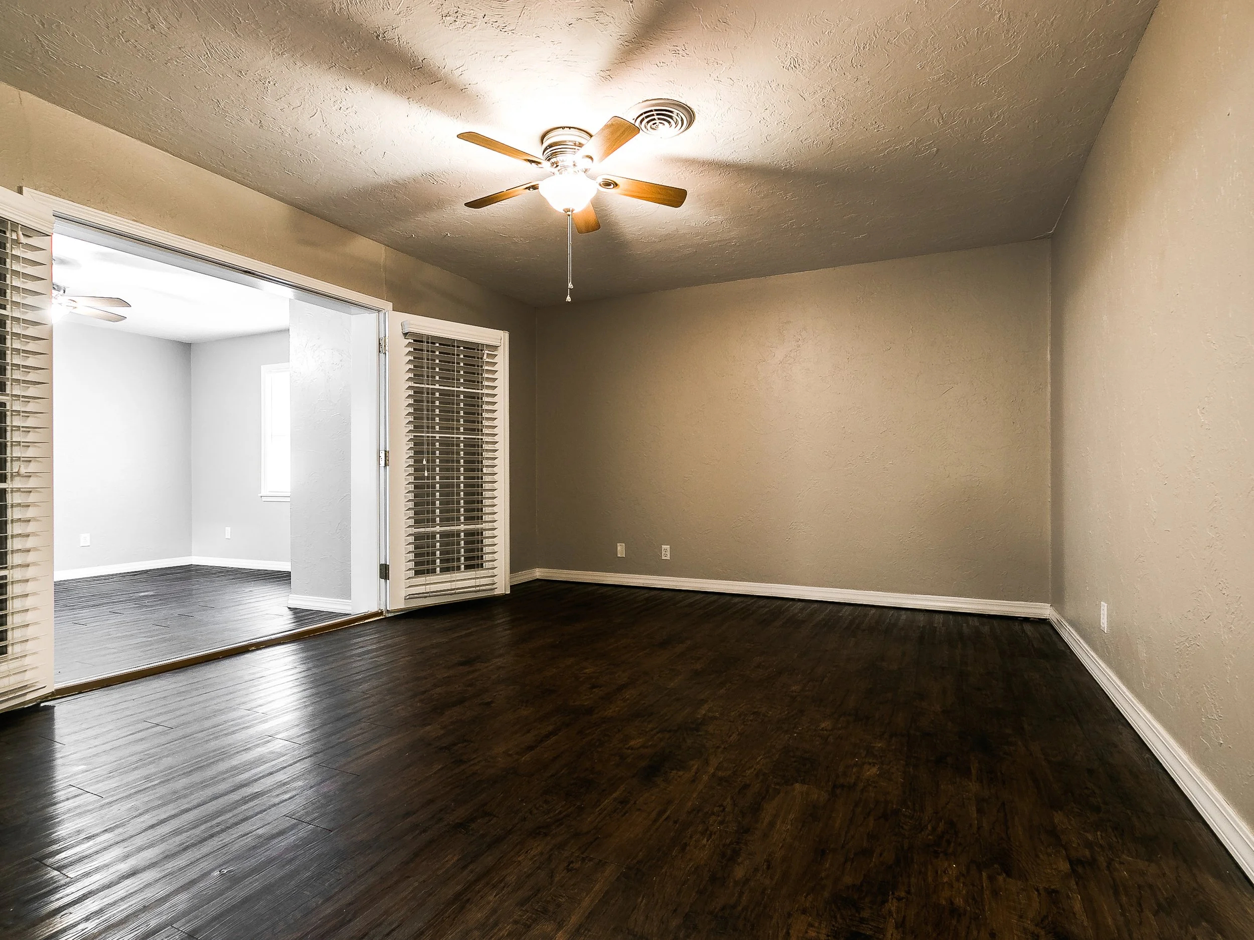 316 Rosewood Drive-14.jpg