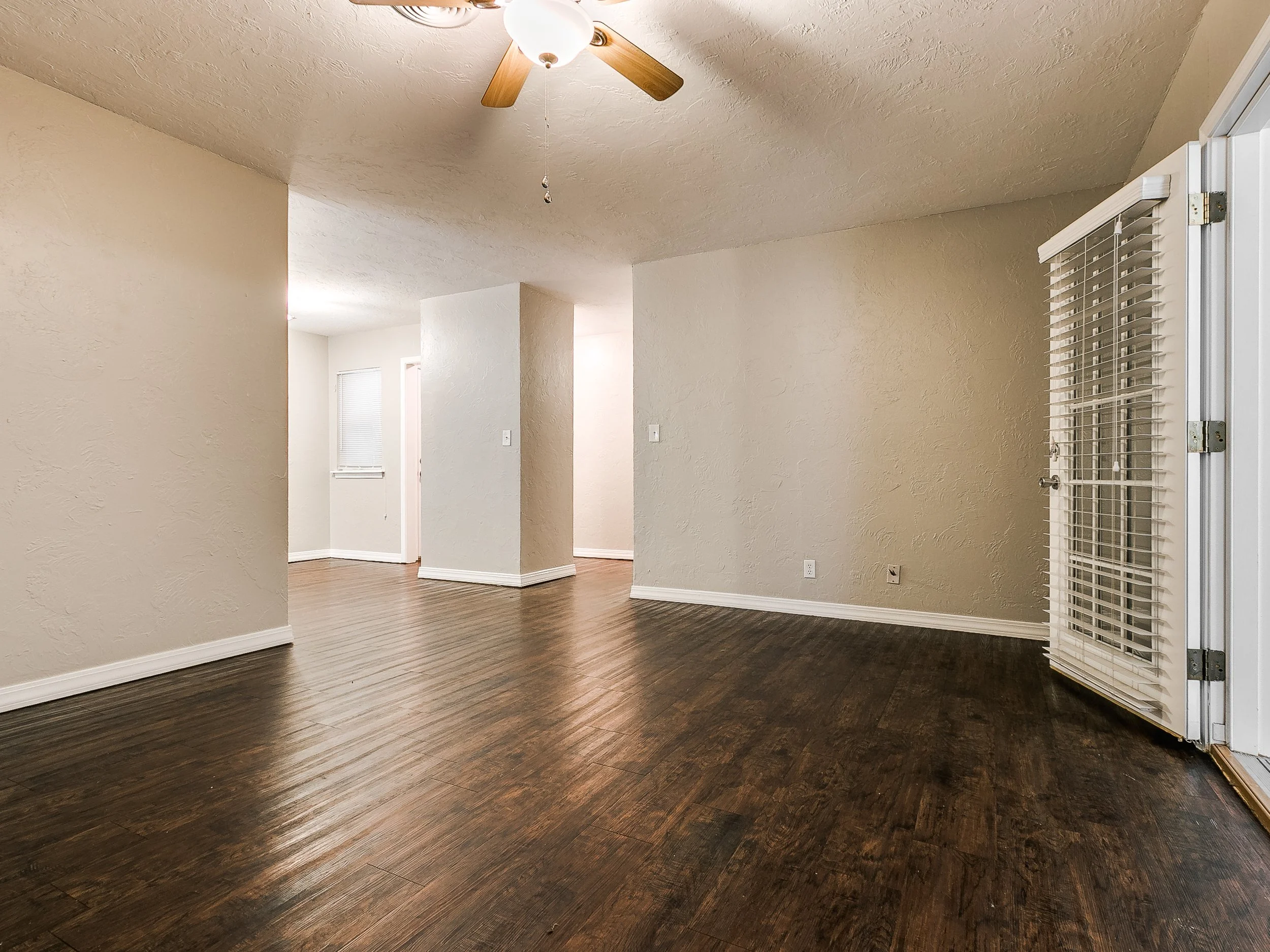 316 Rosewood Drive-16.jpg