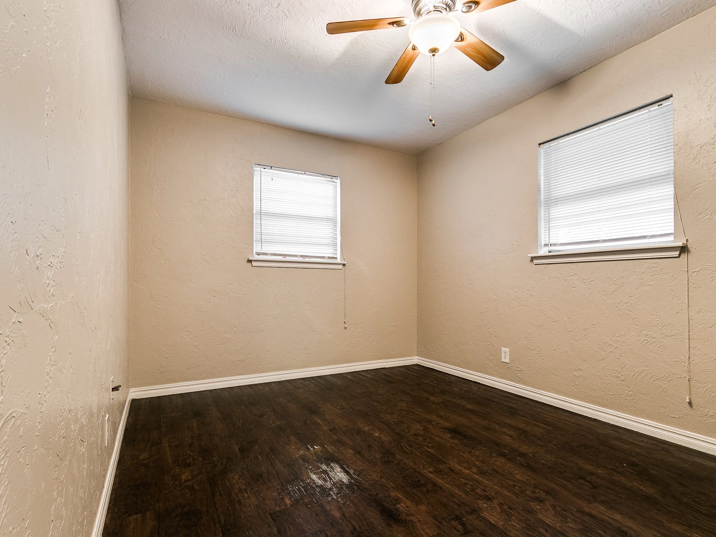 316 Rosewood Drive-33.jpg