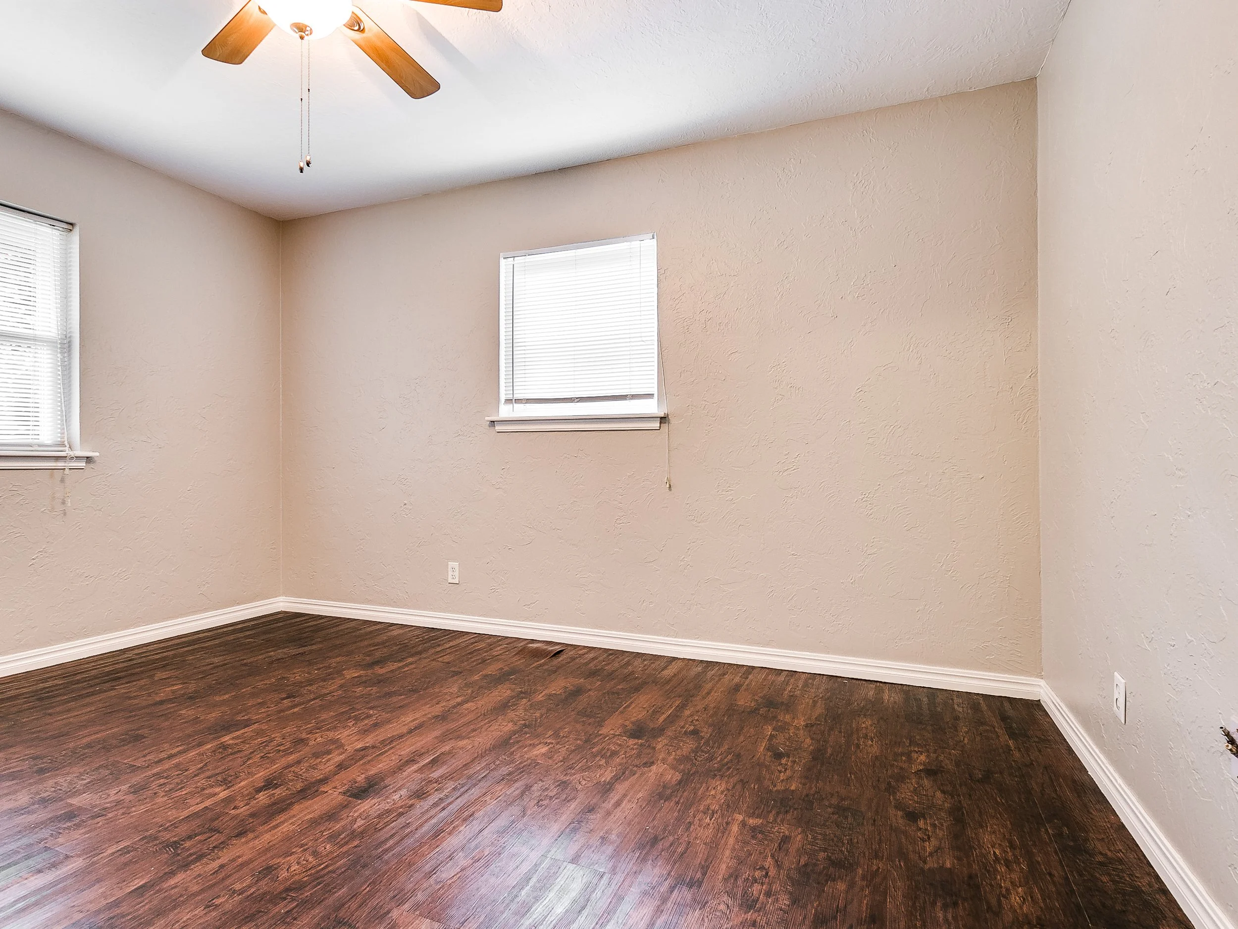 316 Rosewood Drive-35.jpg