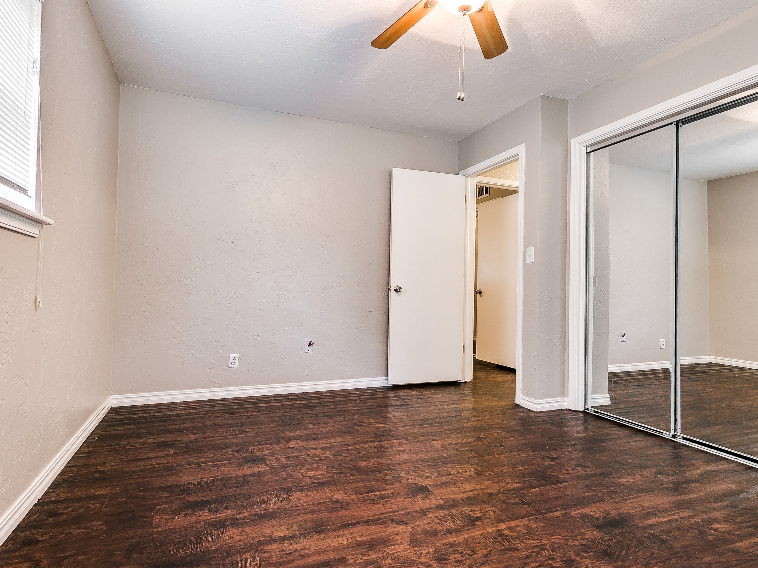 316 Rosewood Drive-37.jpg
