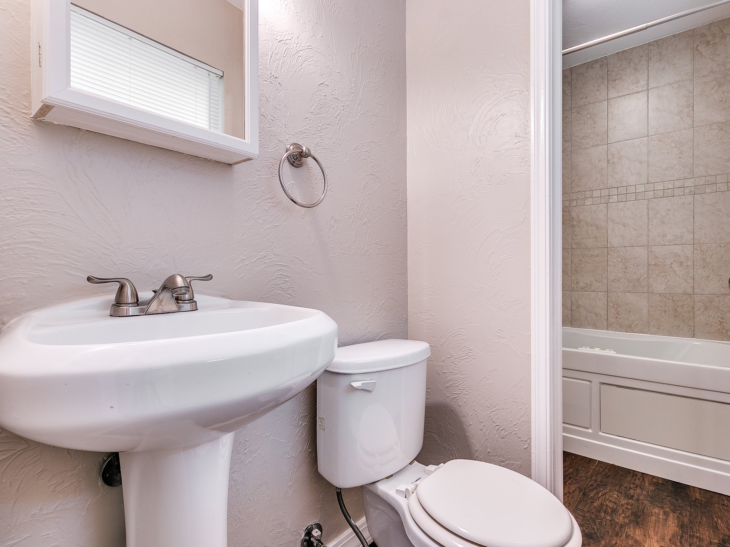 316 Rosewood Drive-39.jpg