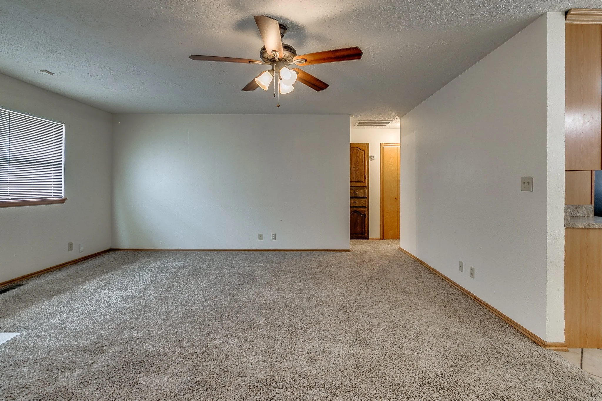 9-web-or-mls-1200 N Crawford-9.jpg