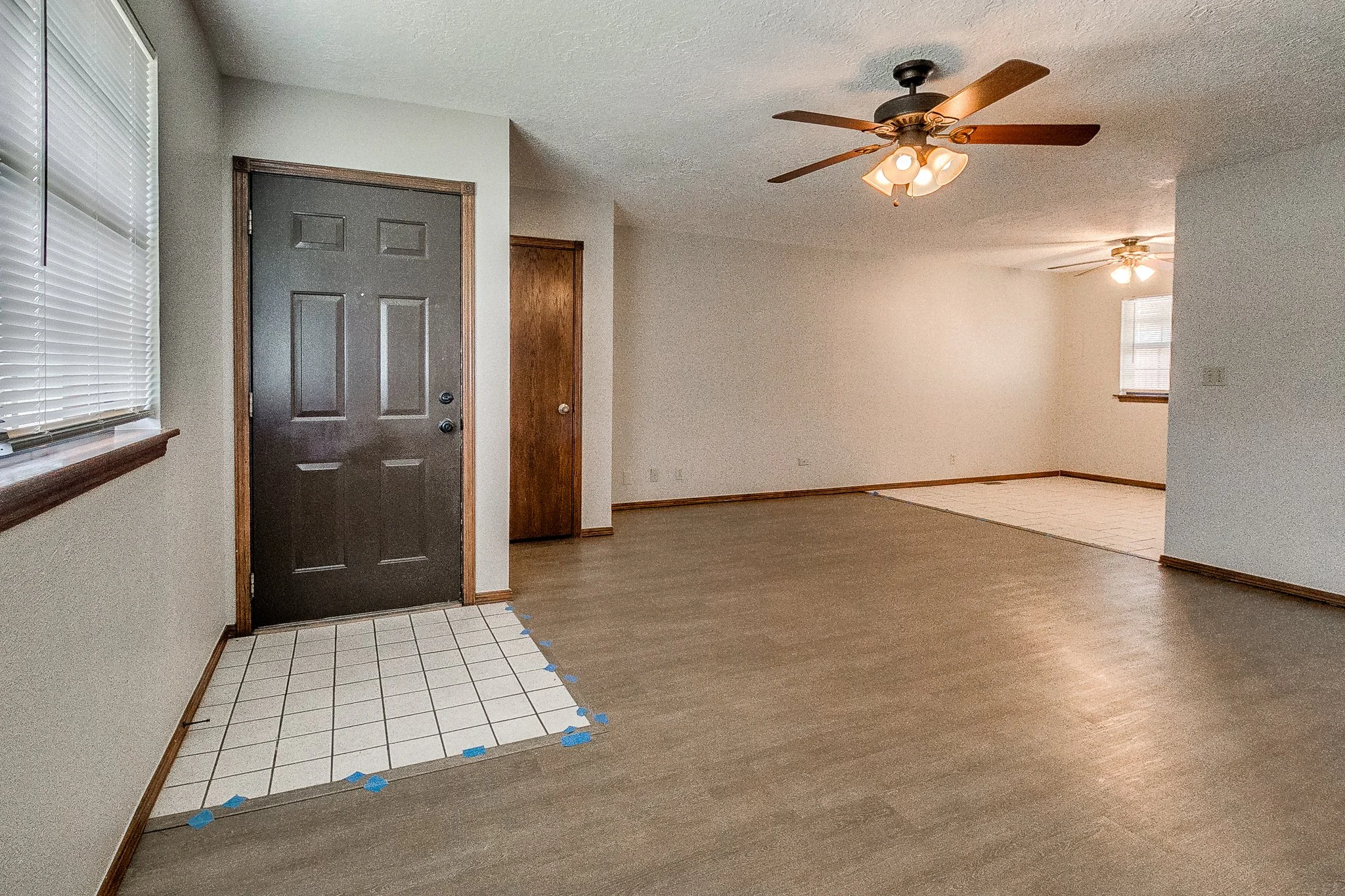 3-web-or-mls-1204 N Crawford-3.jpg