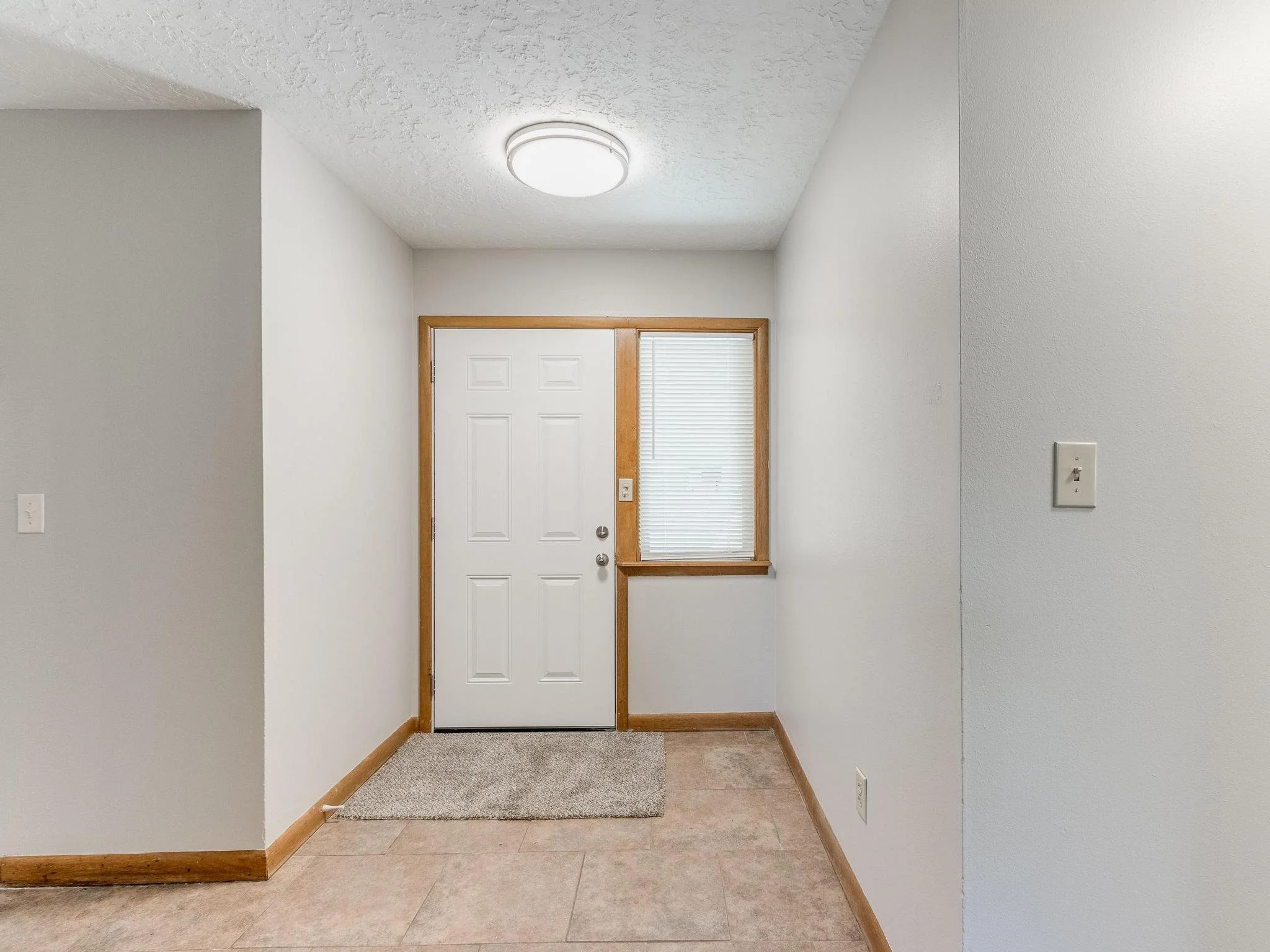 306 S Mercedes Drive-MLS-10.jpg