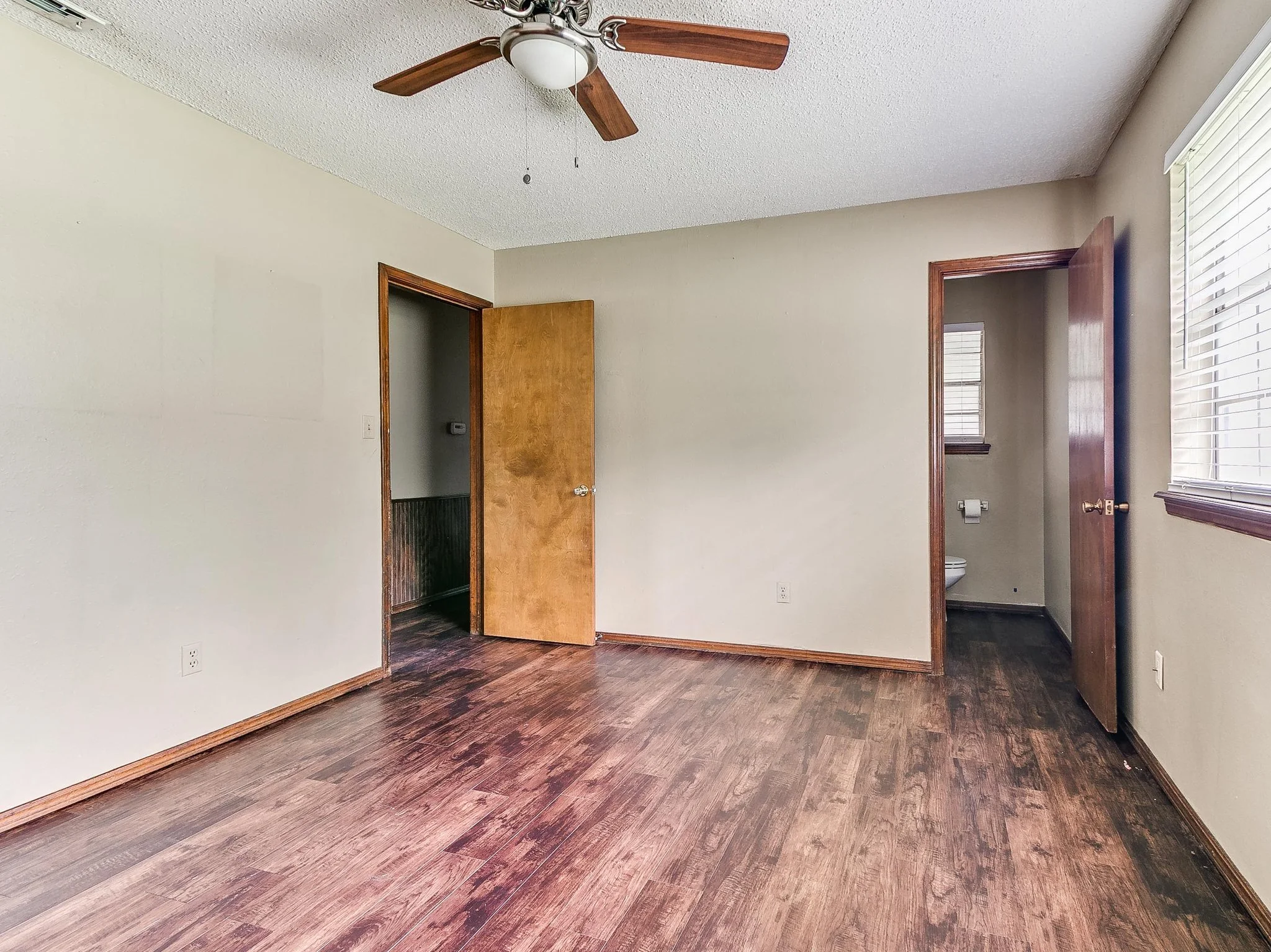 32-web-or-mls-1303 Homeland Ave-33.jpg