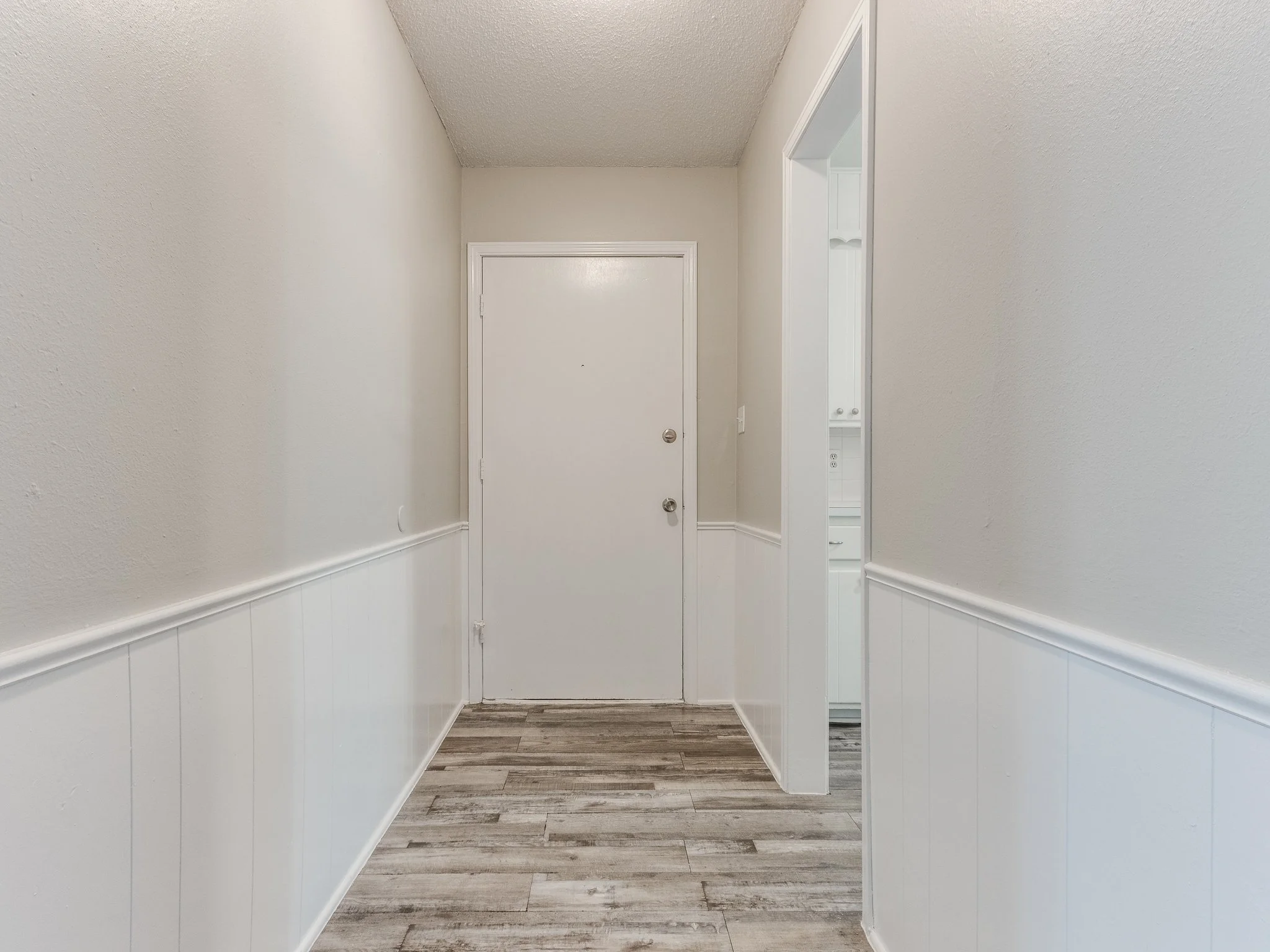 9-web-or-mls-1305 Boyd St-MLS-10.jpg