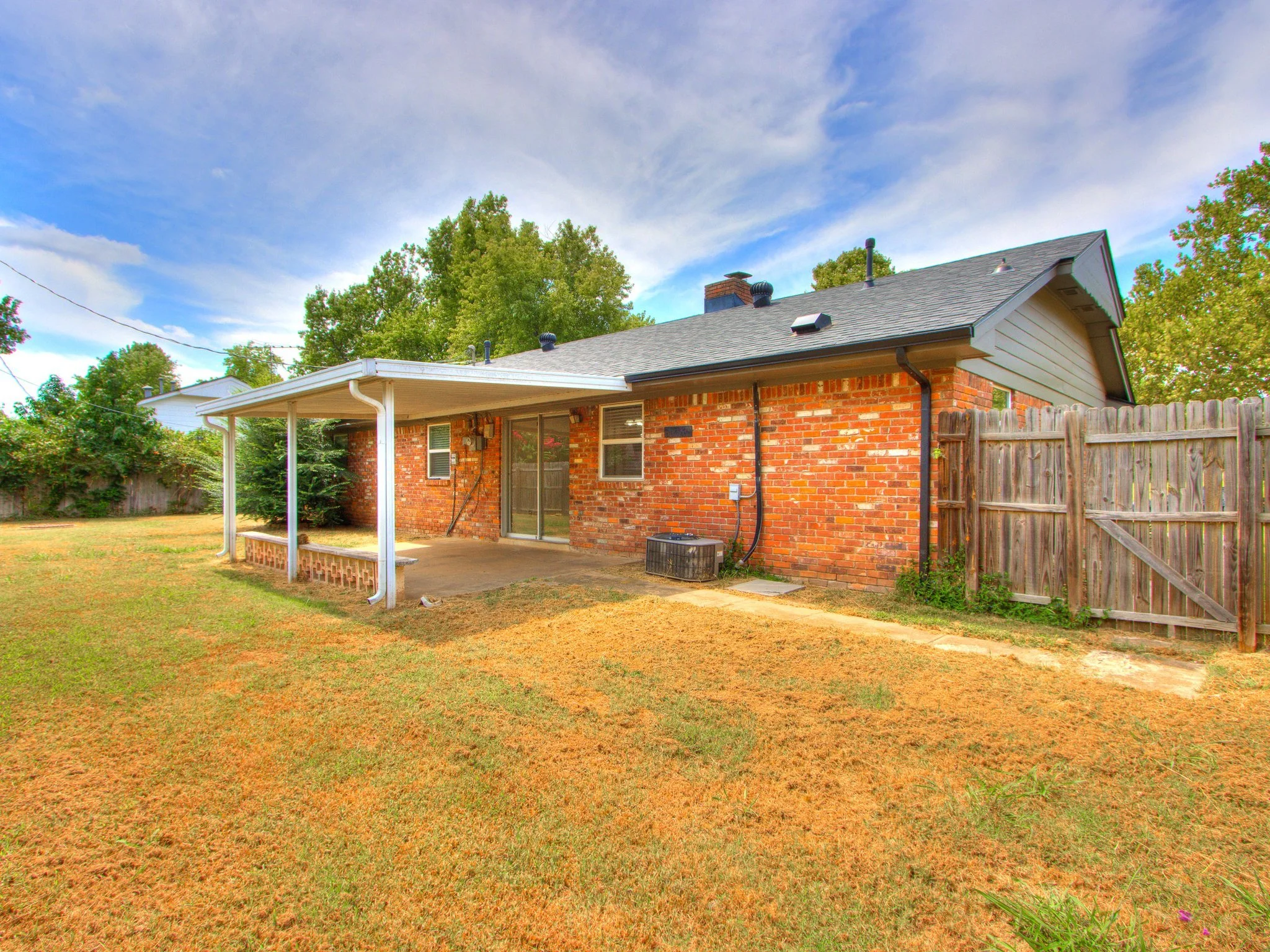 8-web-or-mls-339 Rosewood Dr-MLS-9.jpg