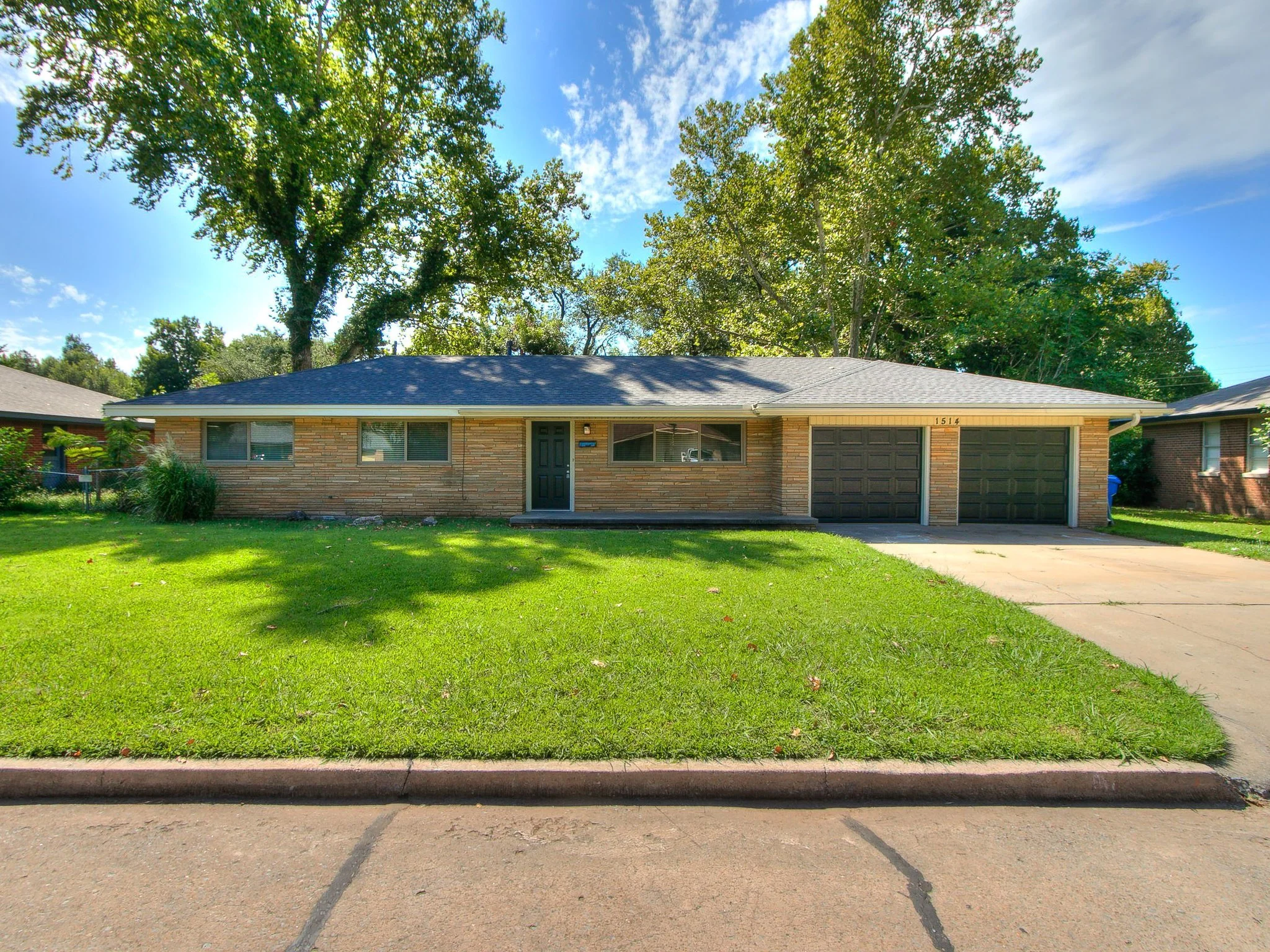 3-web-or-mls-1514 Melrose Dr-3.jpg