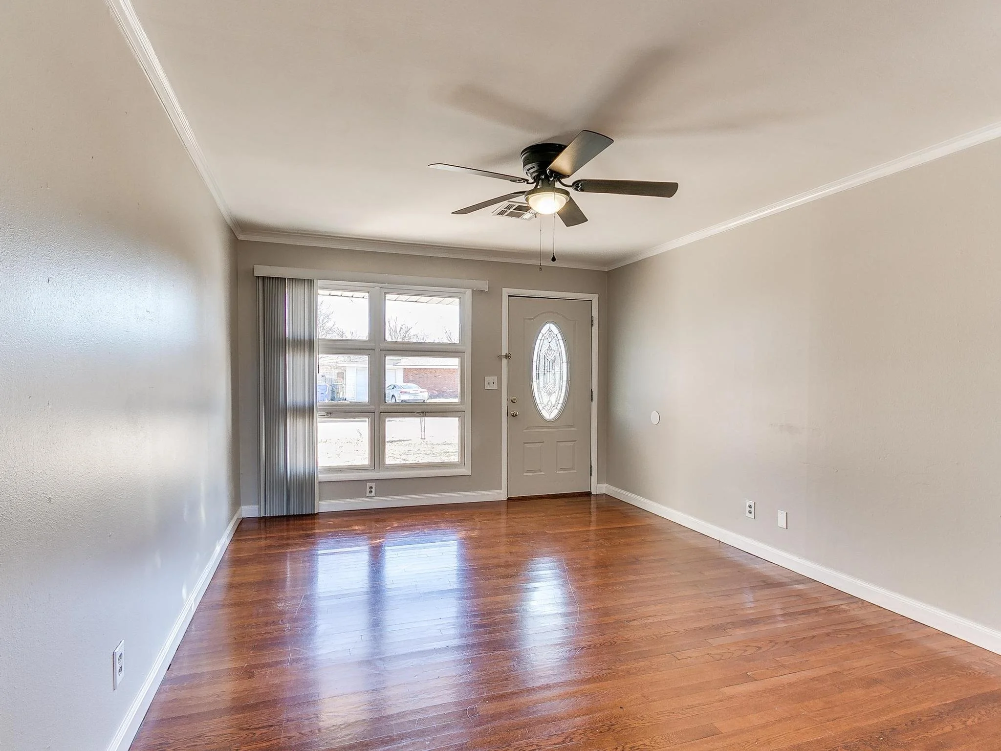 122 S Sherry Ave-38.jpg