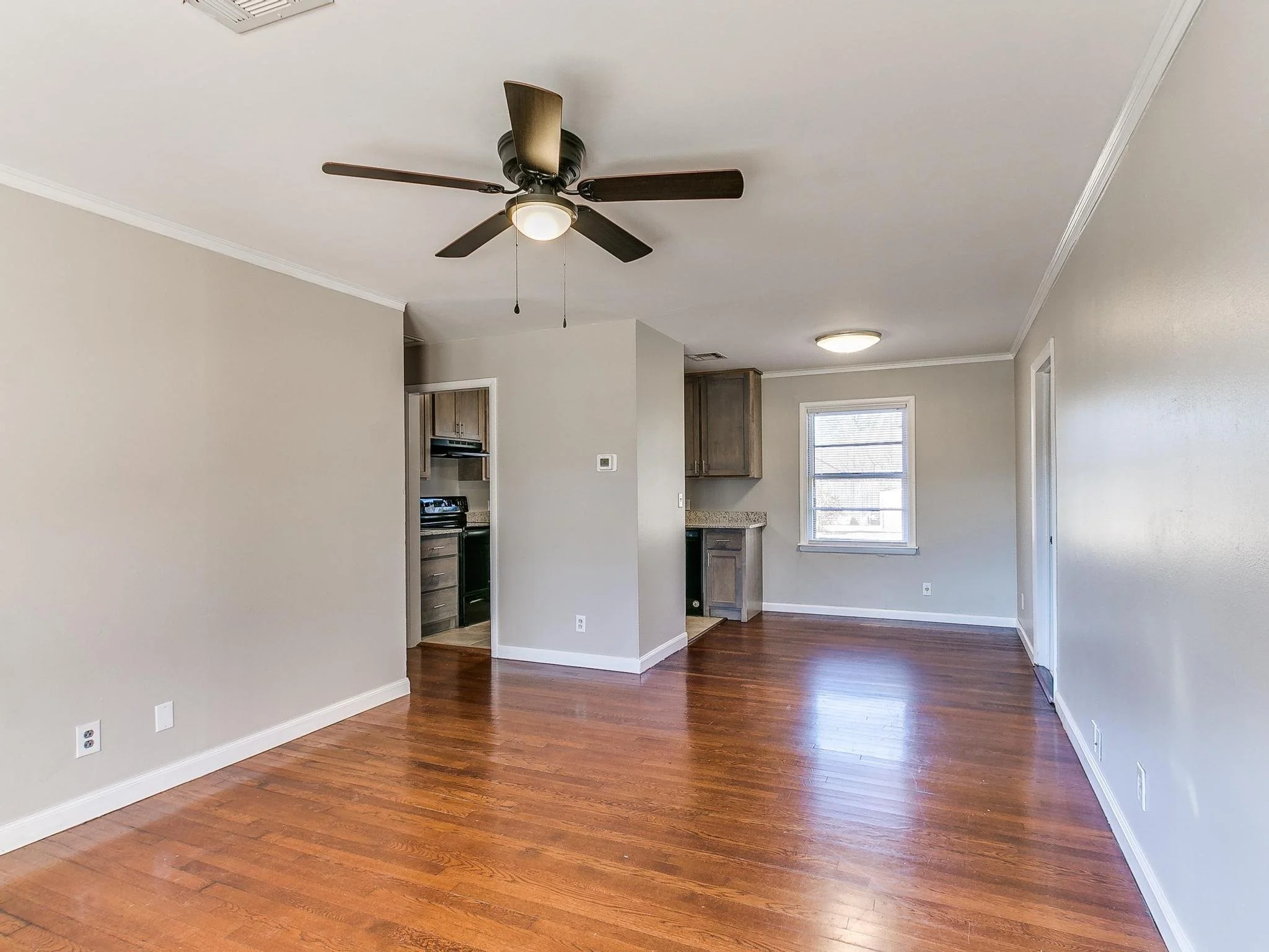 122 S Sherry Ave-41.jpg