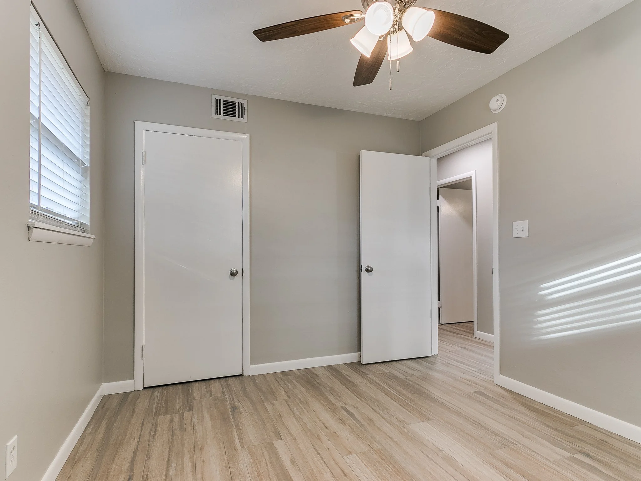 37-web-or-mls-1626 Denison Dr-38.jpg