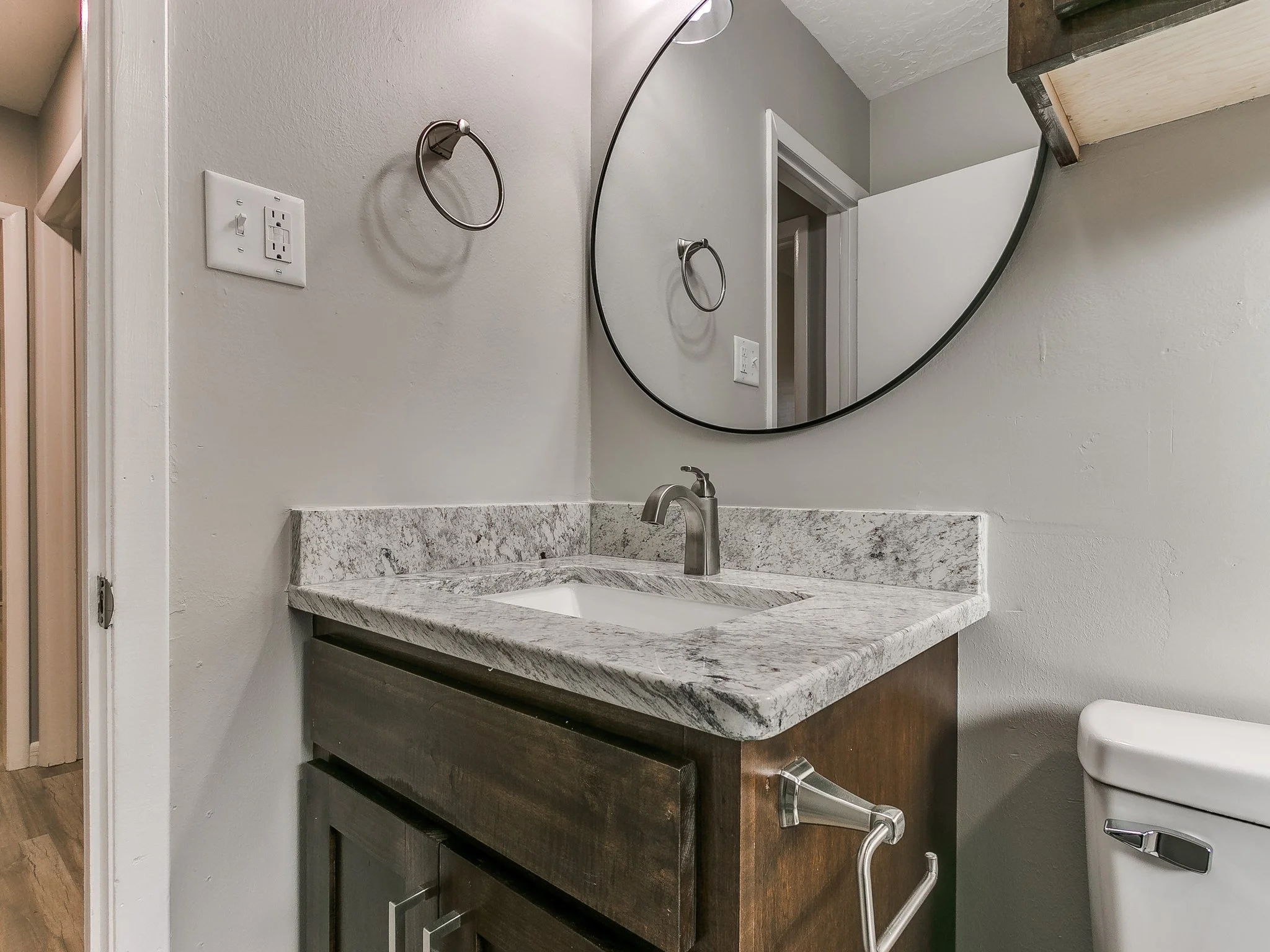 40-web-or-mls-1626 Denison Dr-41.jpg