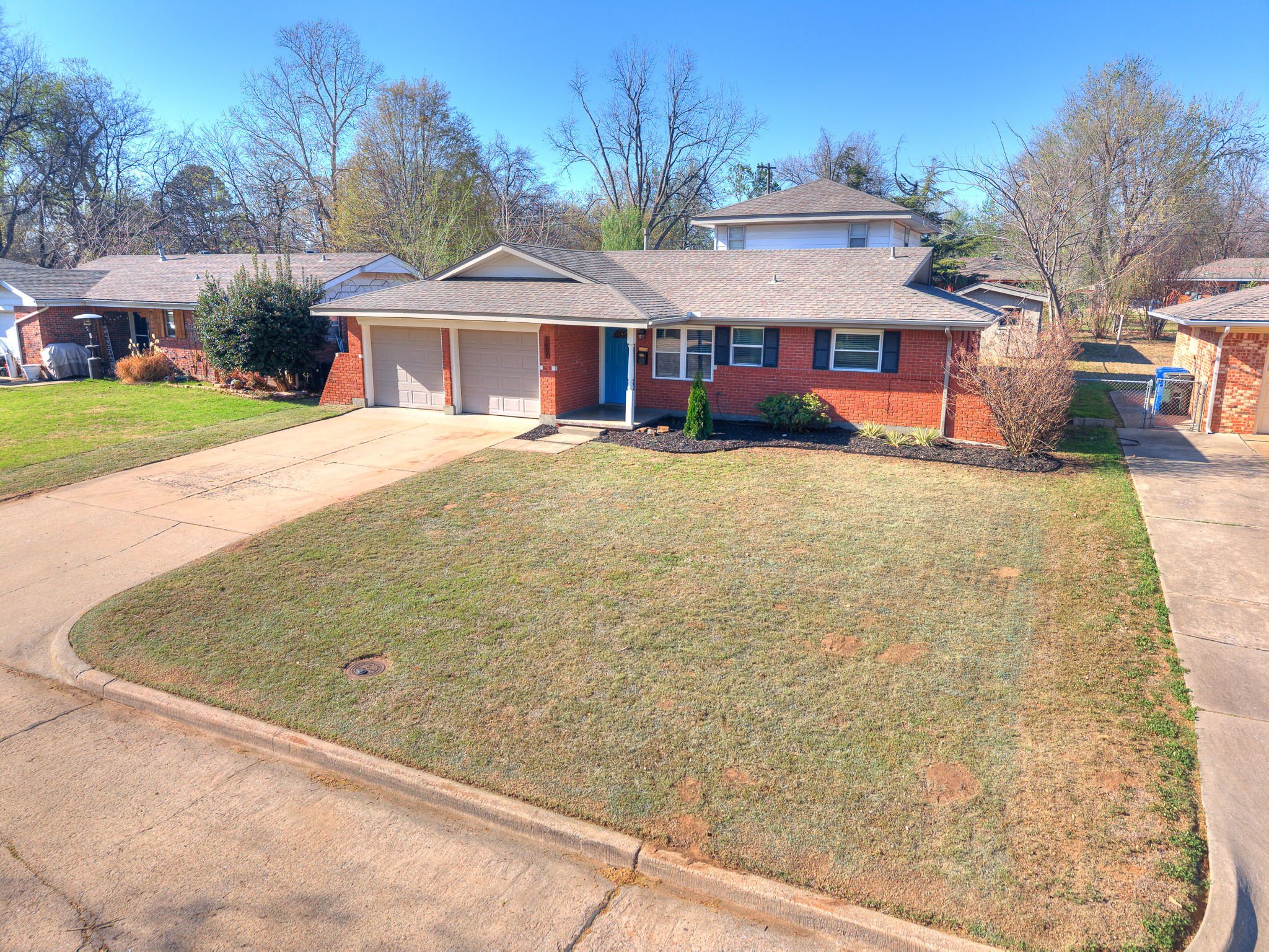 20-web-or-mls-1617 Avondale Dr-21.jpg