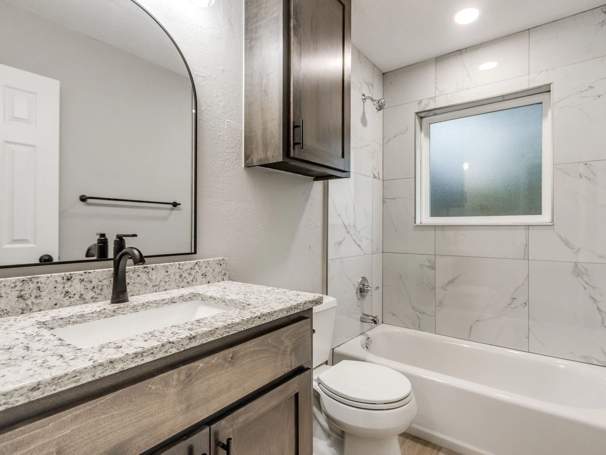 32-web-or-mls-1612 Cherry Stone St-32.jpg