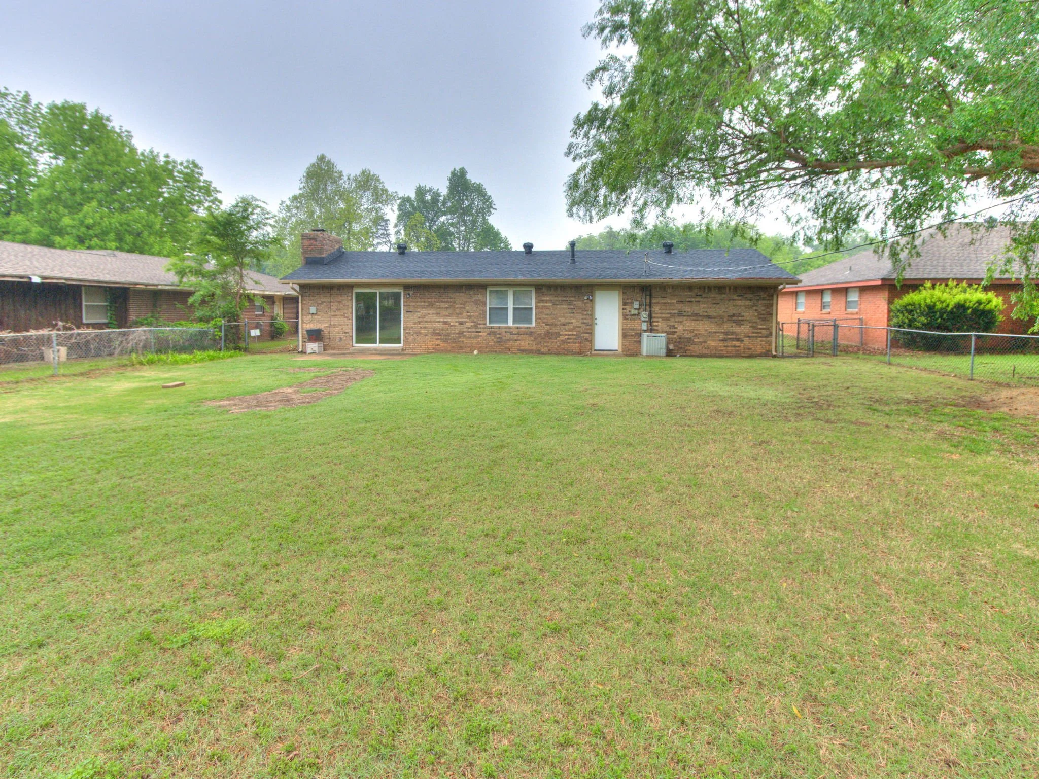 8-web-or-mls-1639 Westbrooke Terrace-8.jpg