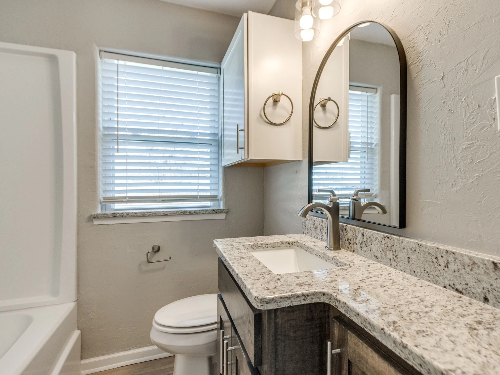 44-web-or-mls-1626 W Boyd St-44.jpg
