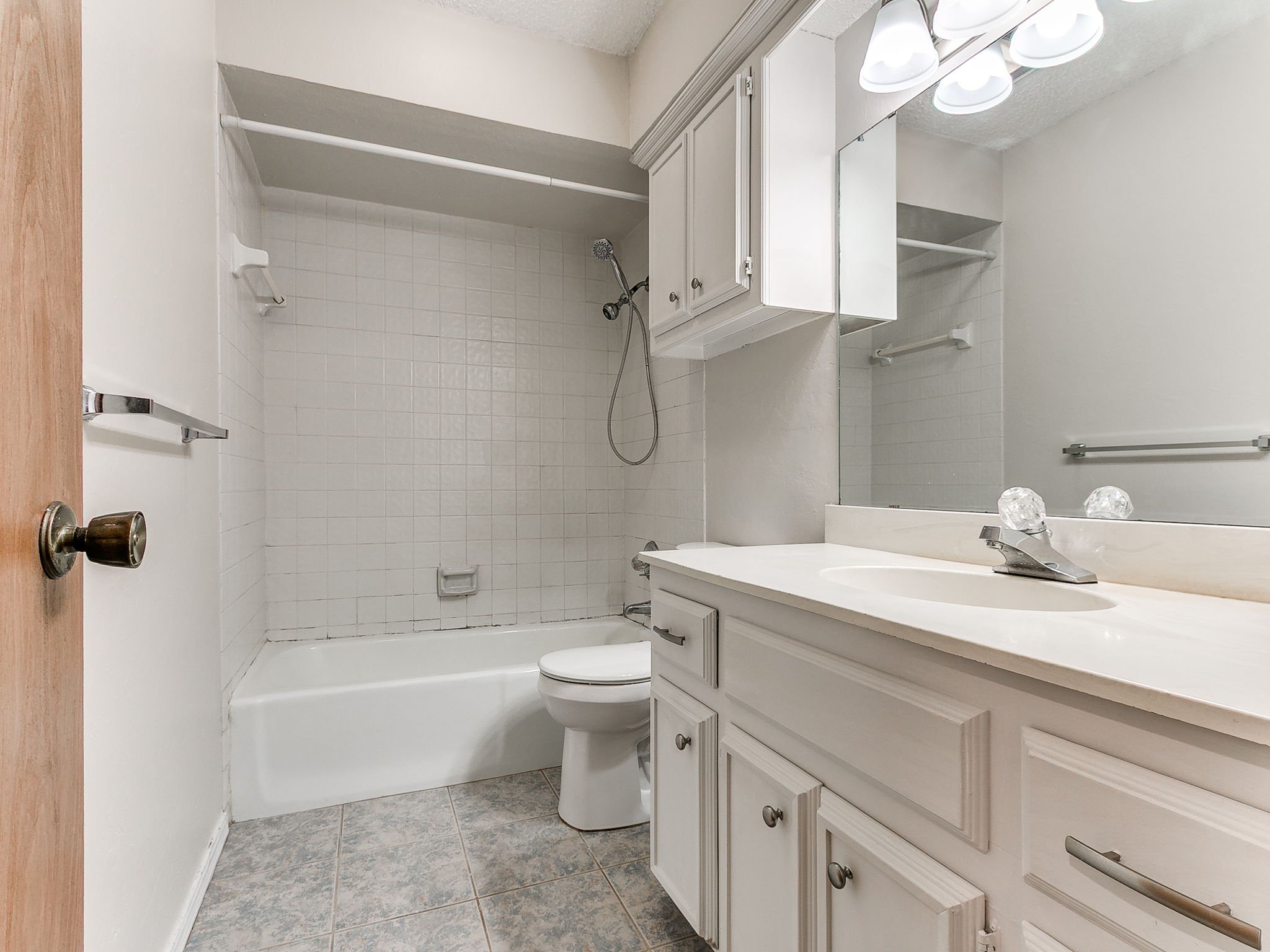 38-web-or-mls-4721 Persimmon Ct-39.jpg