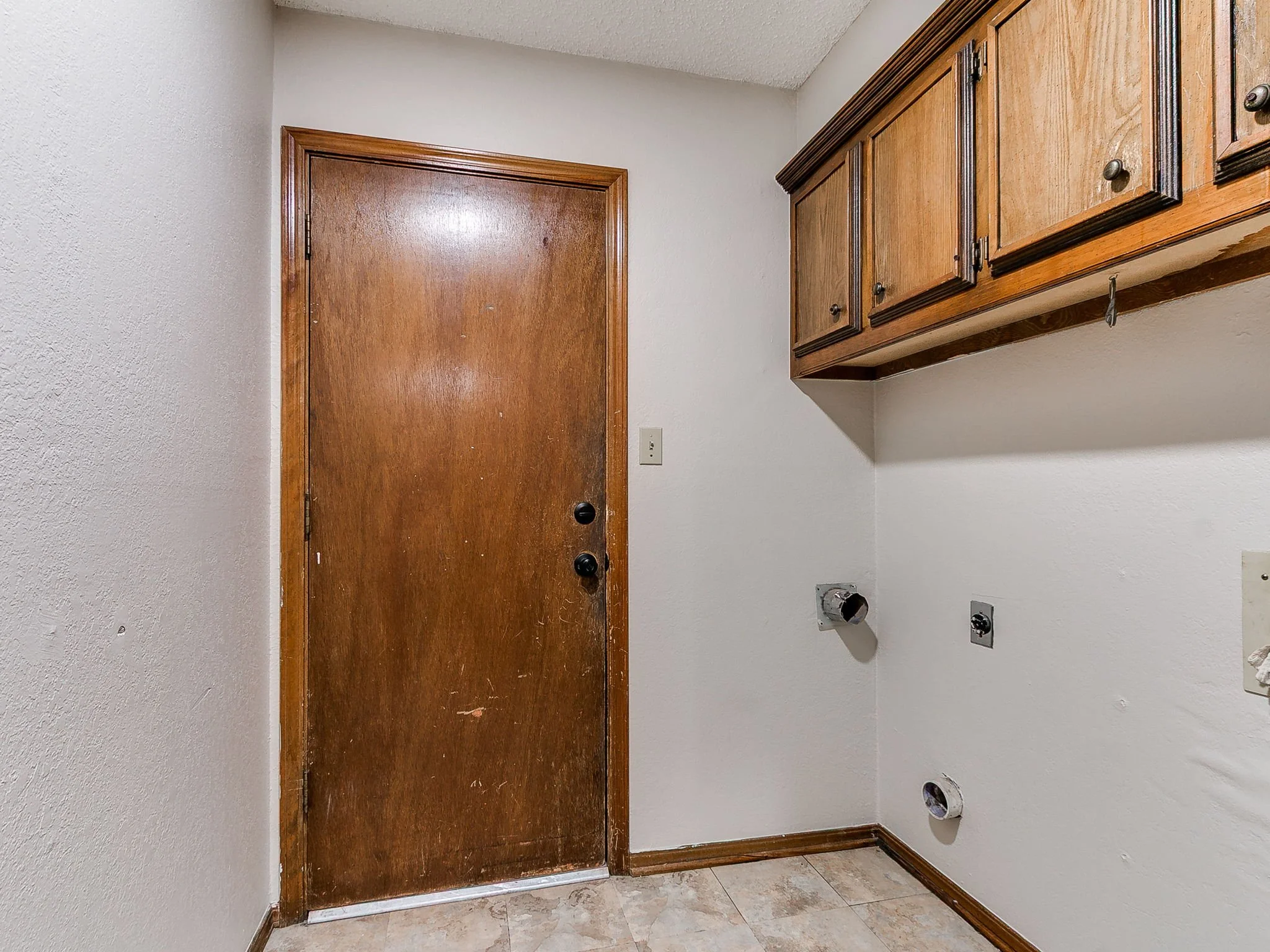48-web-or-mls-4721 Persimmon Ct-49.jpg