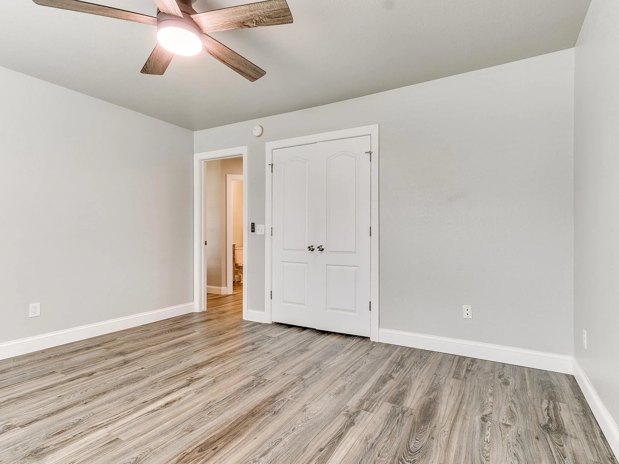 37-web-or-mls-713 Night Hawk Dr-38.jpg