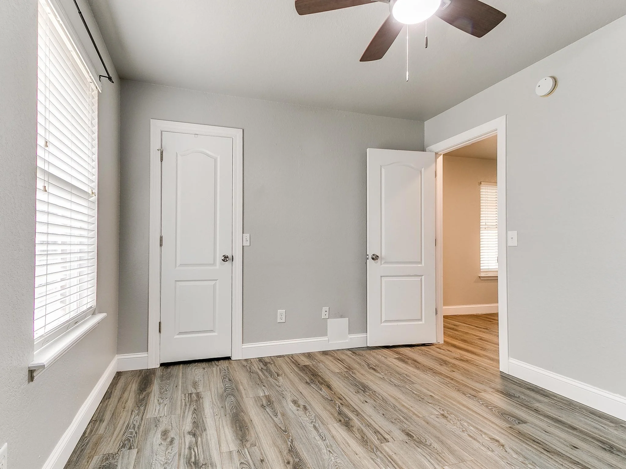 41-web-or-mls-713 Night Hawk Dr-42.jpg
