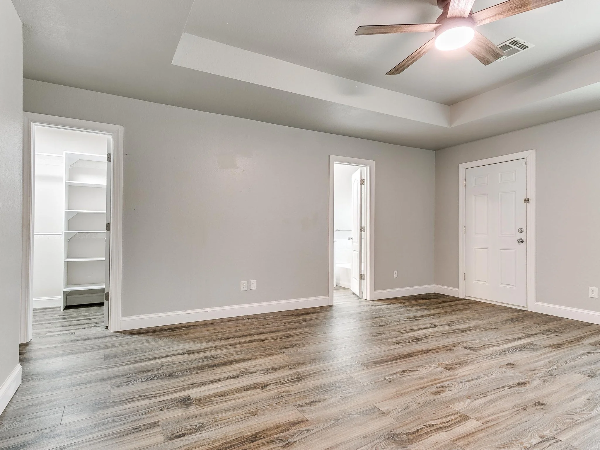43-web-or-mls-713 Night Hawk Dr-44.jpg