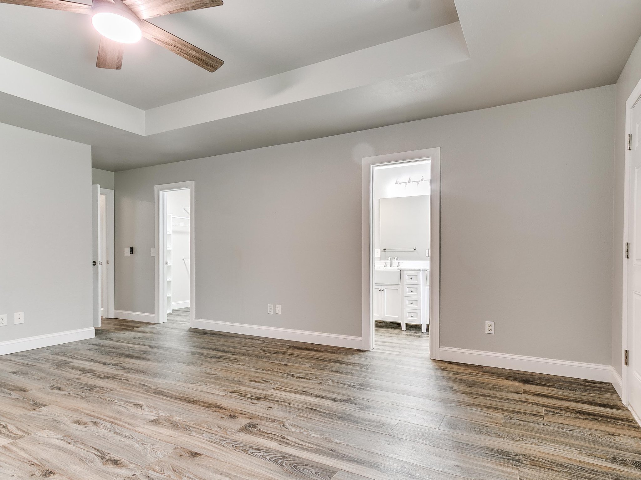 44-web-or-mls-713 Night Hawk Dr-45.jpg