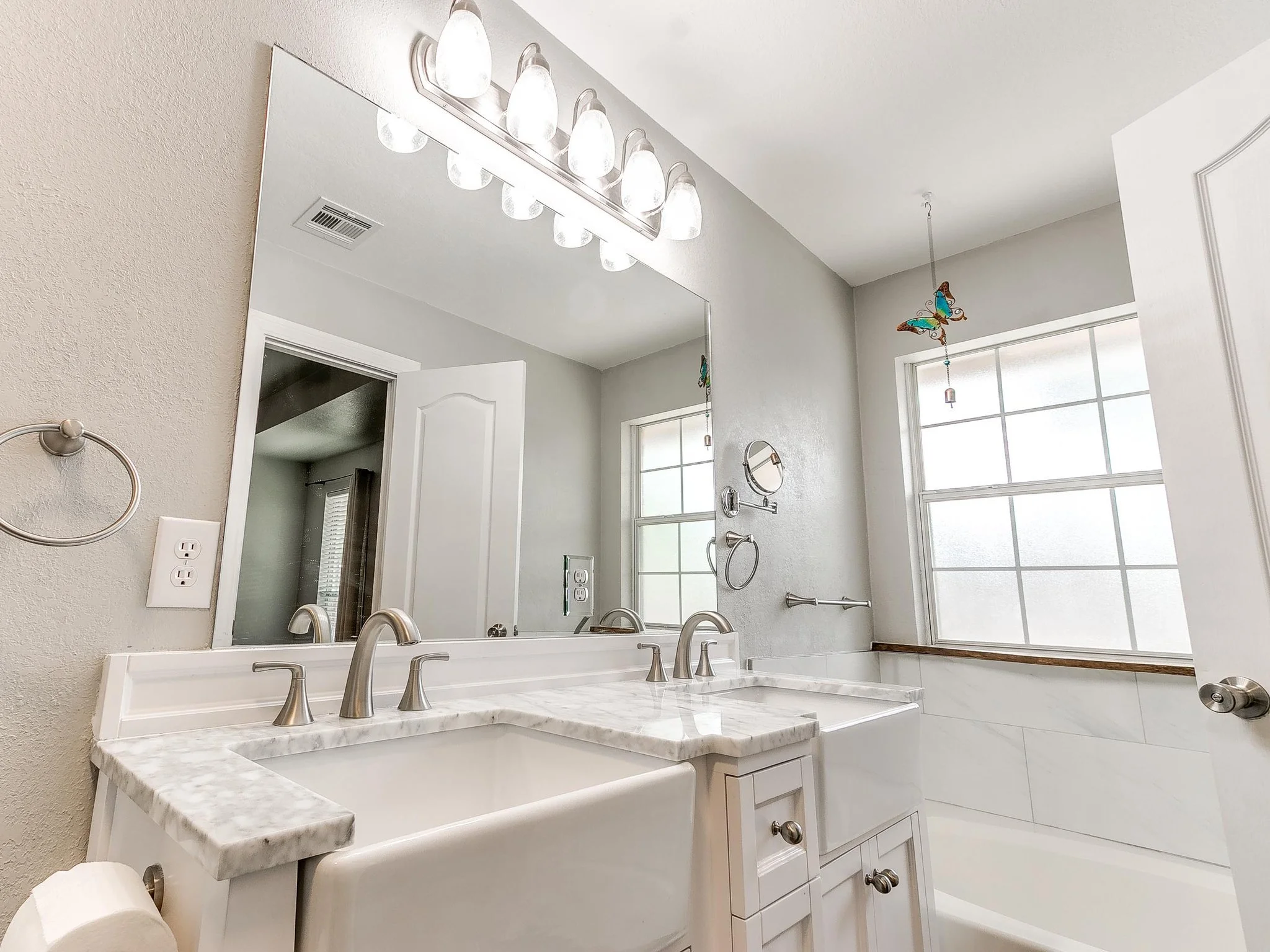 46-web-or-mls-713 Night Hawk Dr-47.jpg