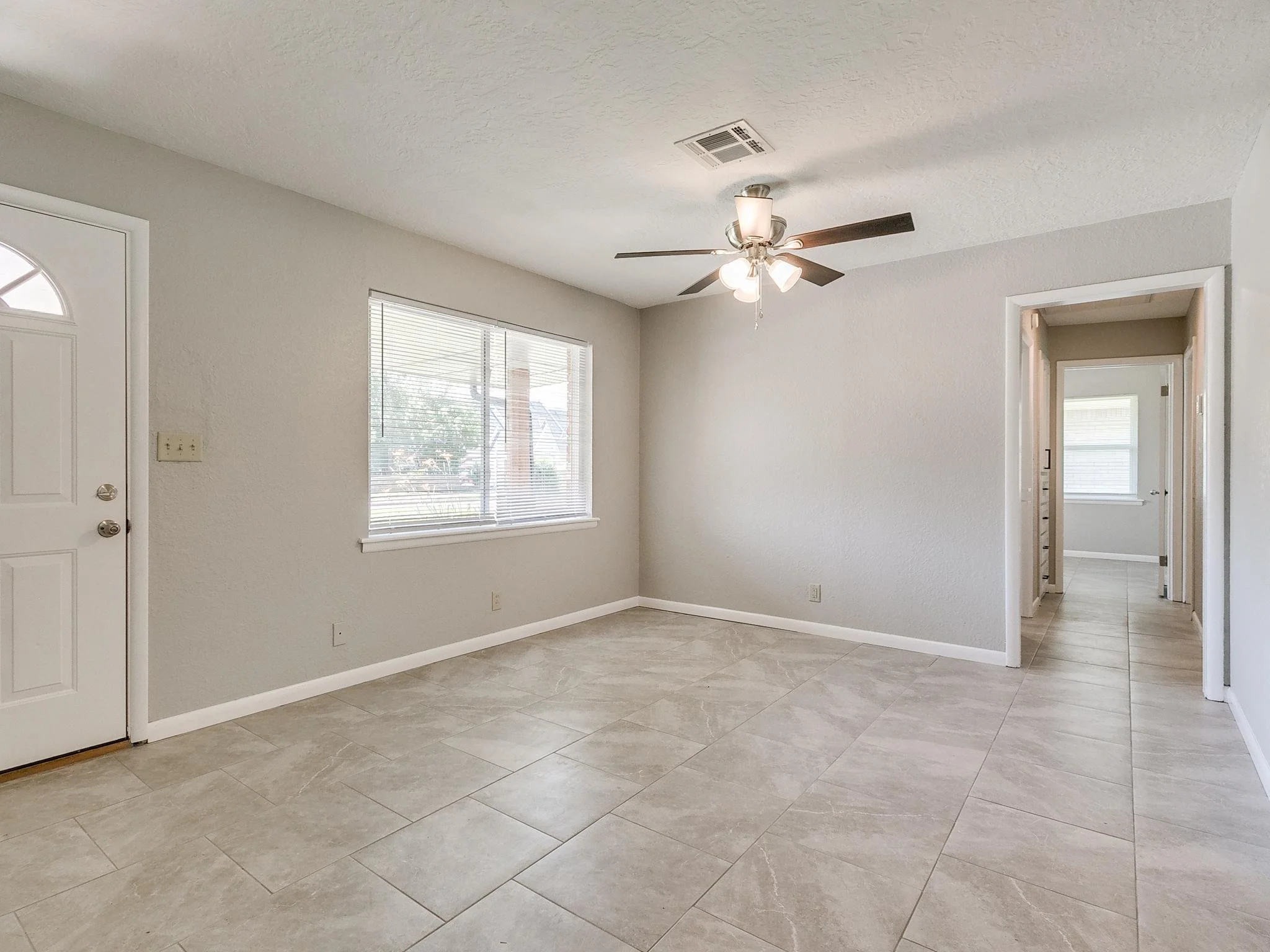 1620 Chautaqua Ave-35.jpg