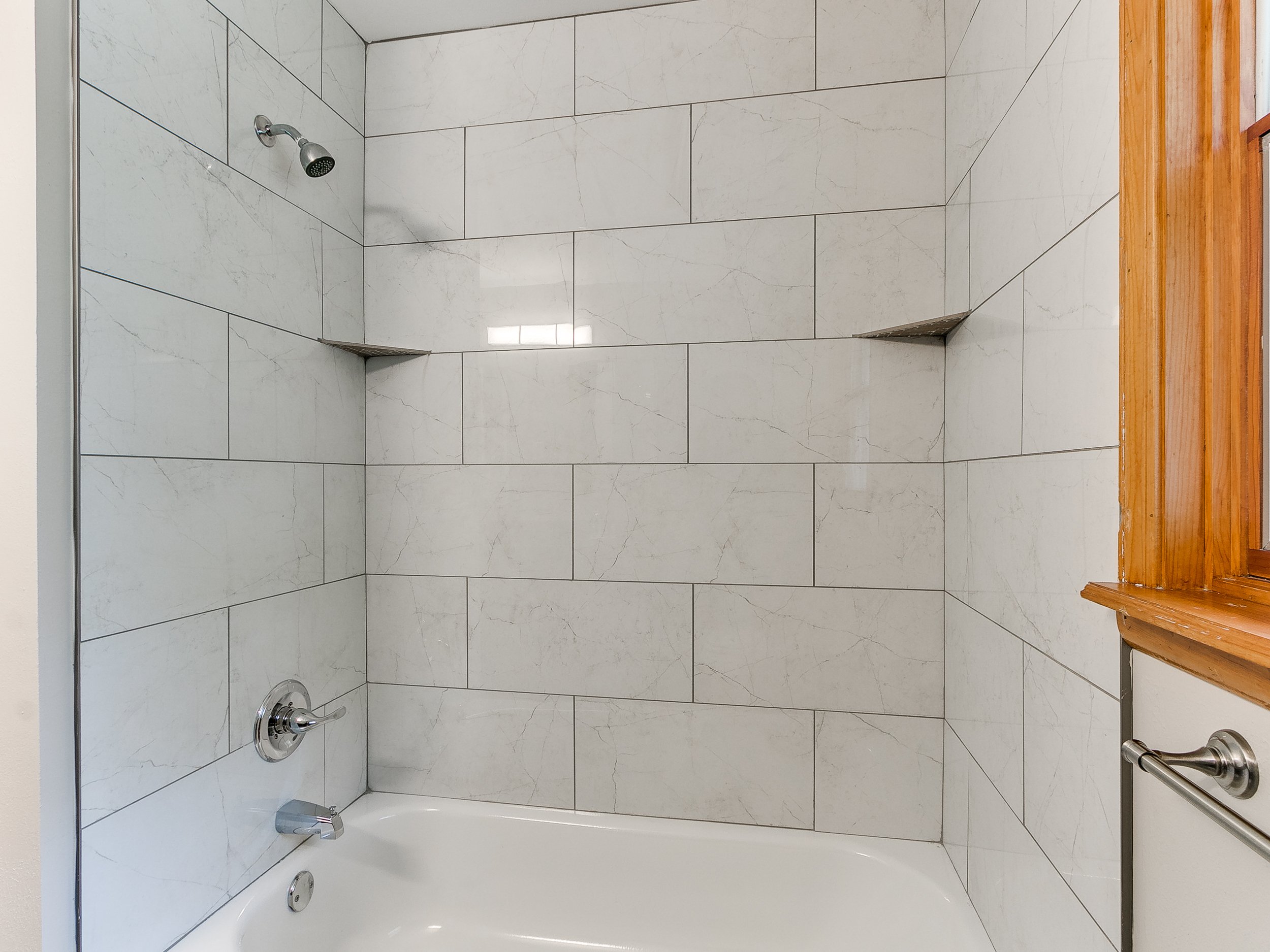 1214 Cruce St-35.jpg