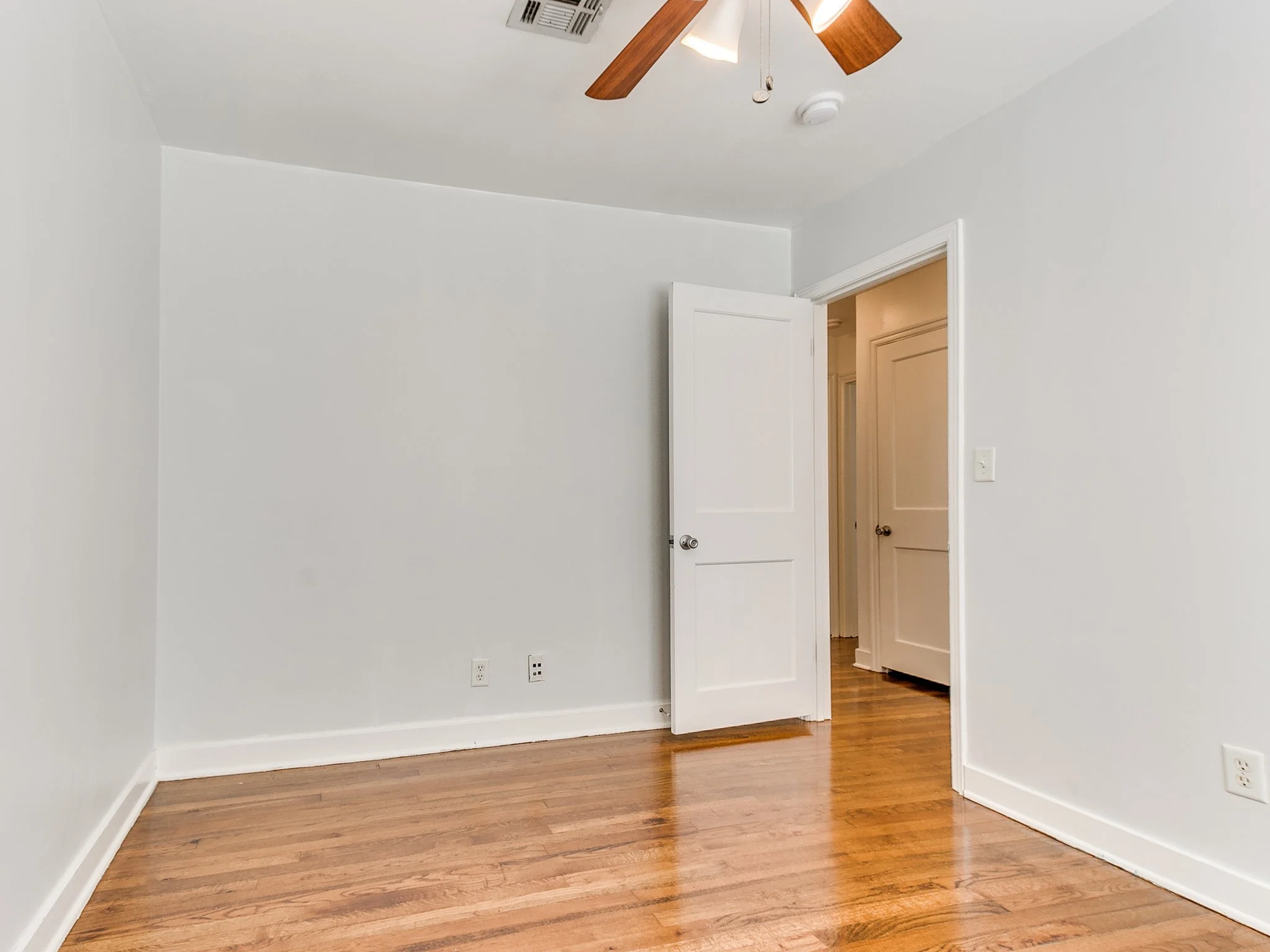 34-web-or-mls-1118 Missouri St-35.jpg