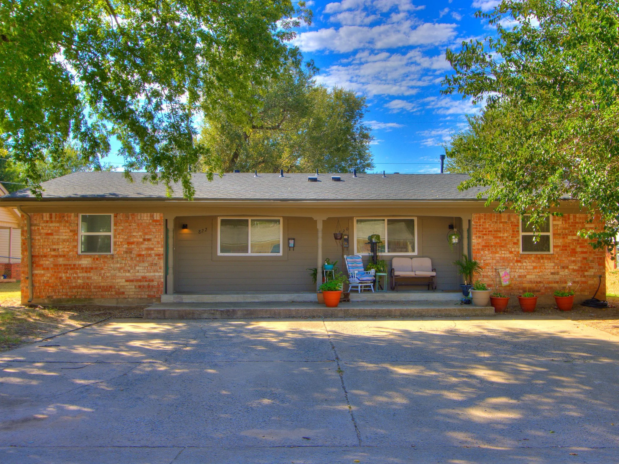 2-web-or-mls-822 Russell Cir-MLS-3.jpg