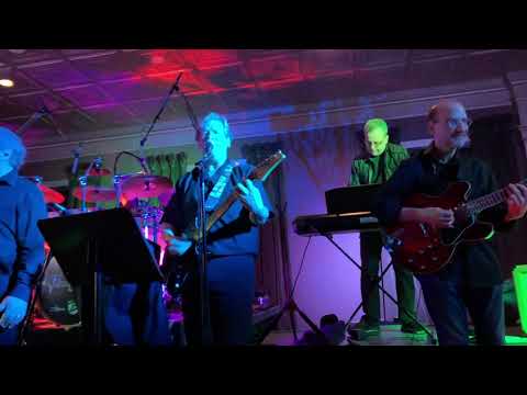 25 or 6 to 4 (Windy City Band live)