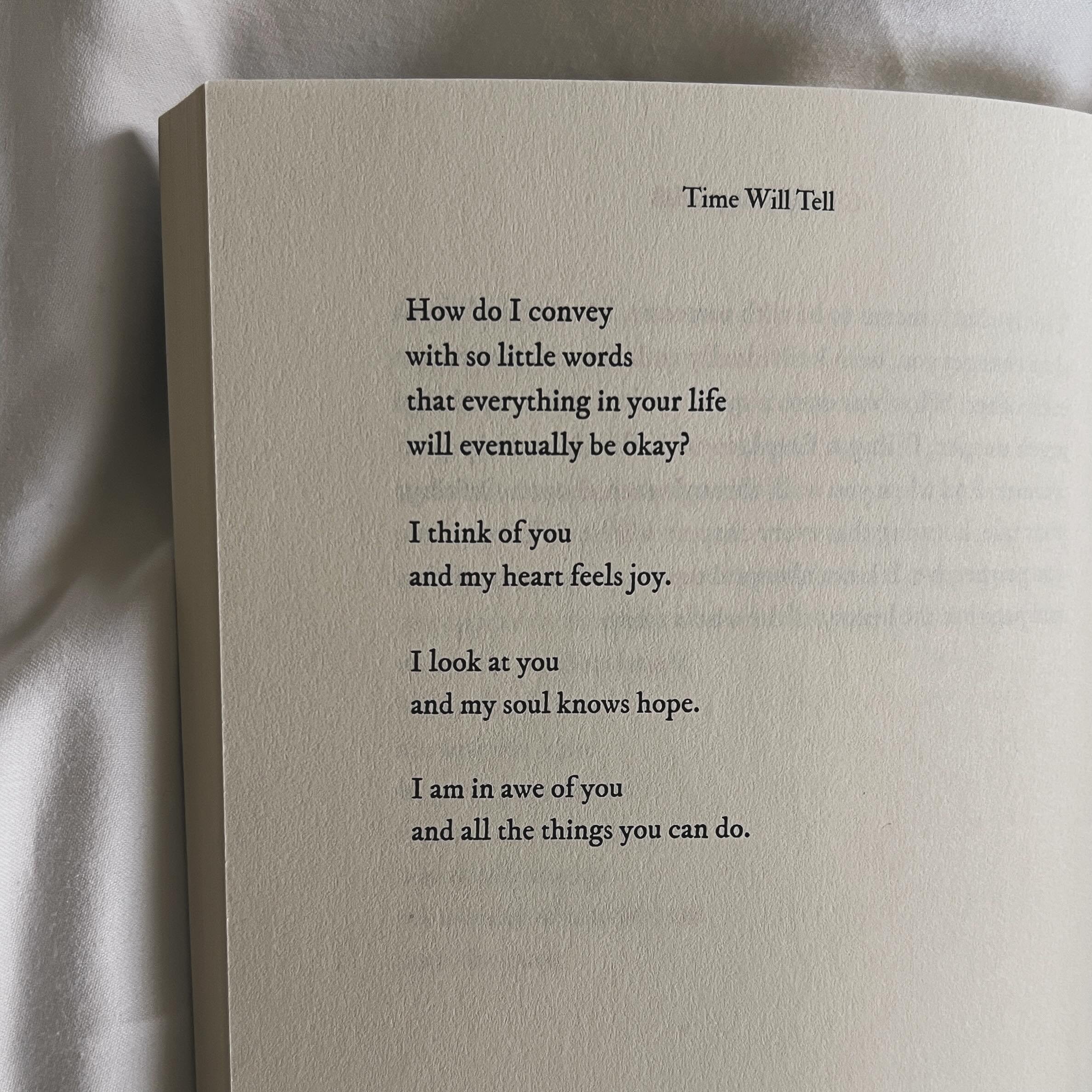 📖: Time Will Tell by Courtney Peppernell
.
.
.
.
#pillowthoughts #courtneypeppernell #healing #love #poetrycommunity #bookish #booklover #poemsofinstagram