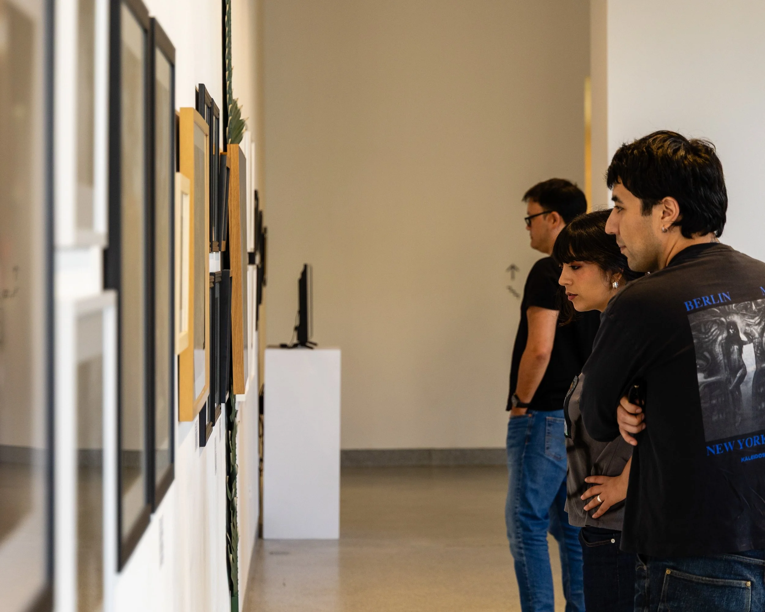 scottnorlandphotography_medium2026_stand_05-3.jpg