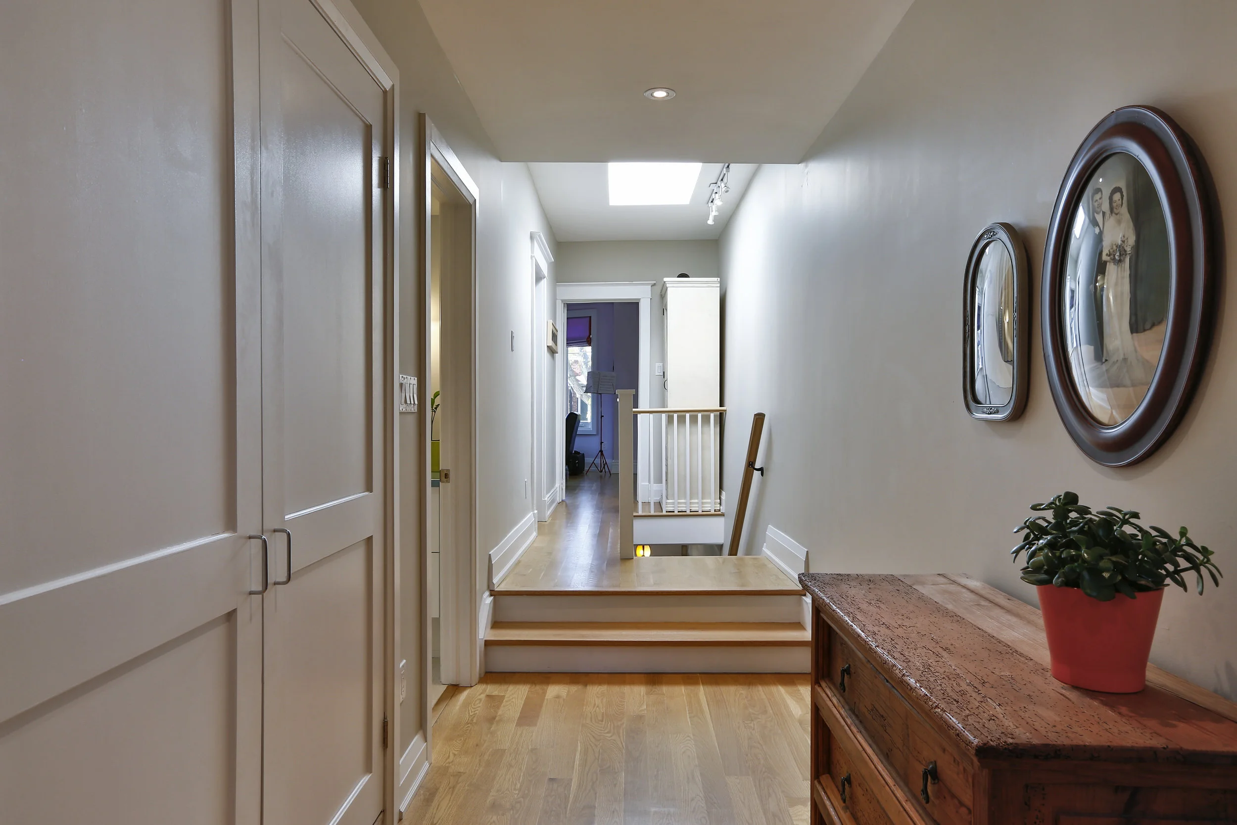 41-155HamptonAve.jpg