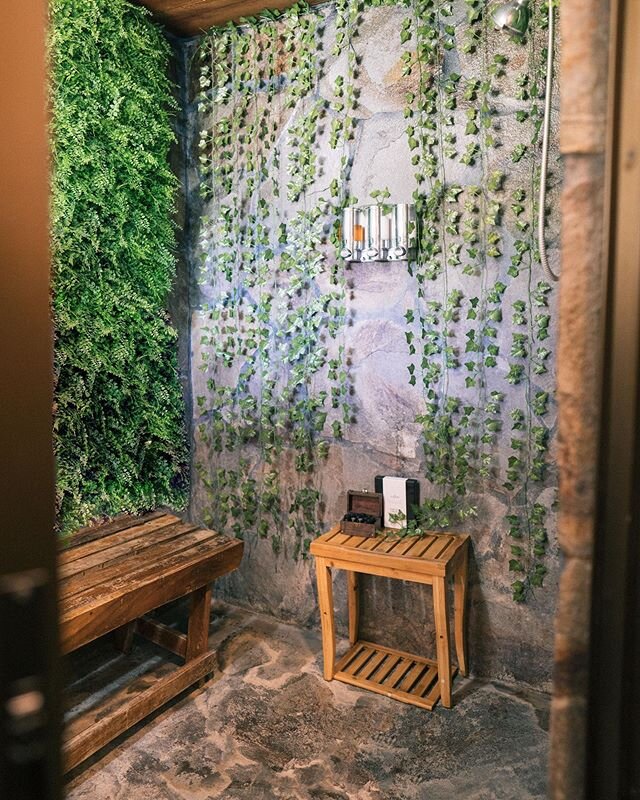 Who doesn&rsquo;t love a good steam with essential oils? Our master bedroom en-suite has it&rsquo;s own spa with seating for 8  #ThePuraVidaVilla