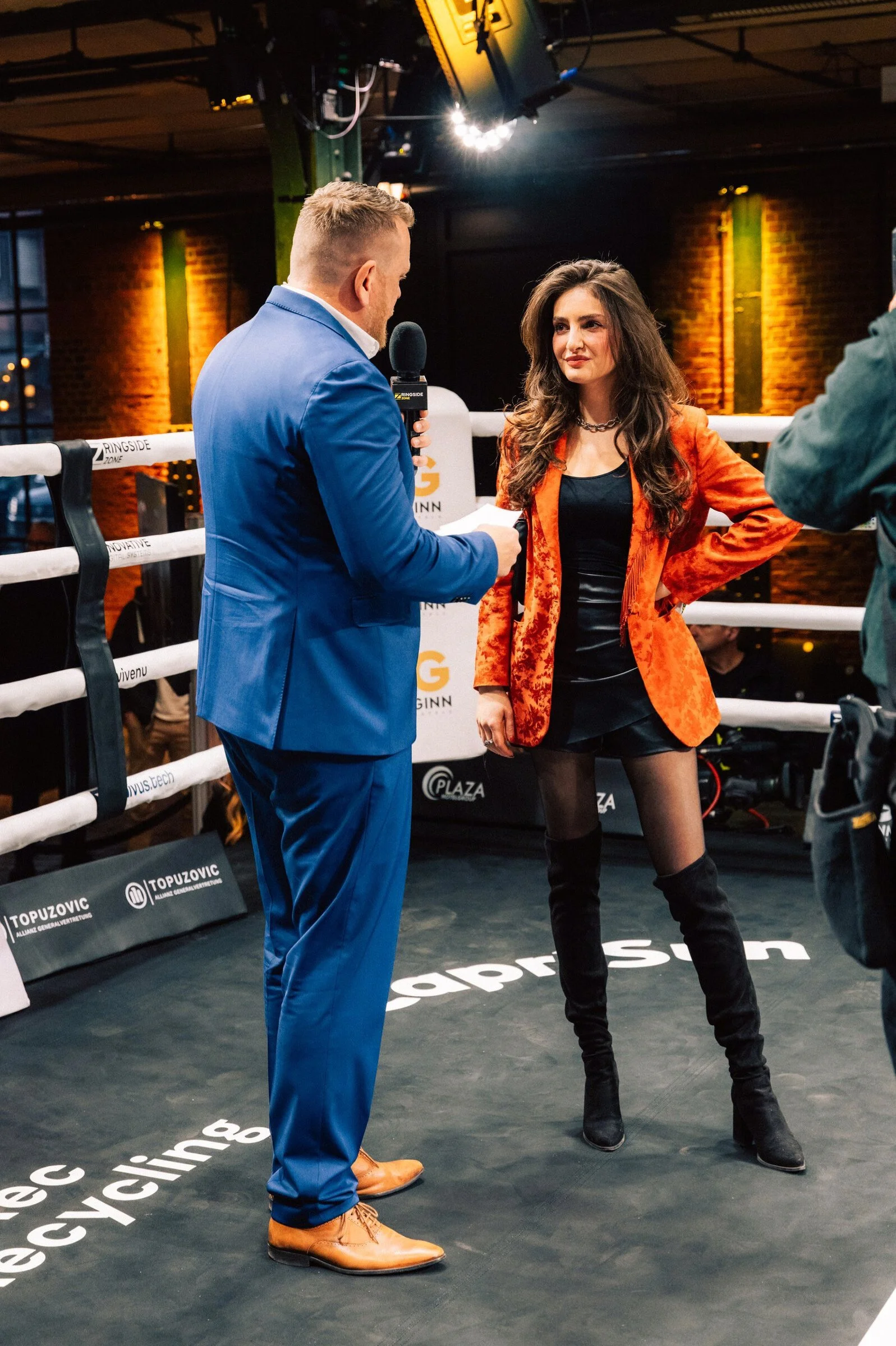 kunst_evelina_arakelyan_art_ringside_zone_111.JPEG