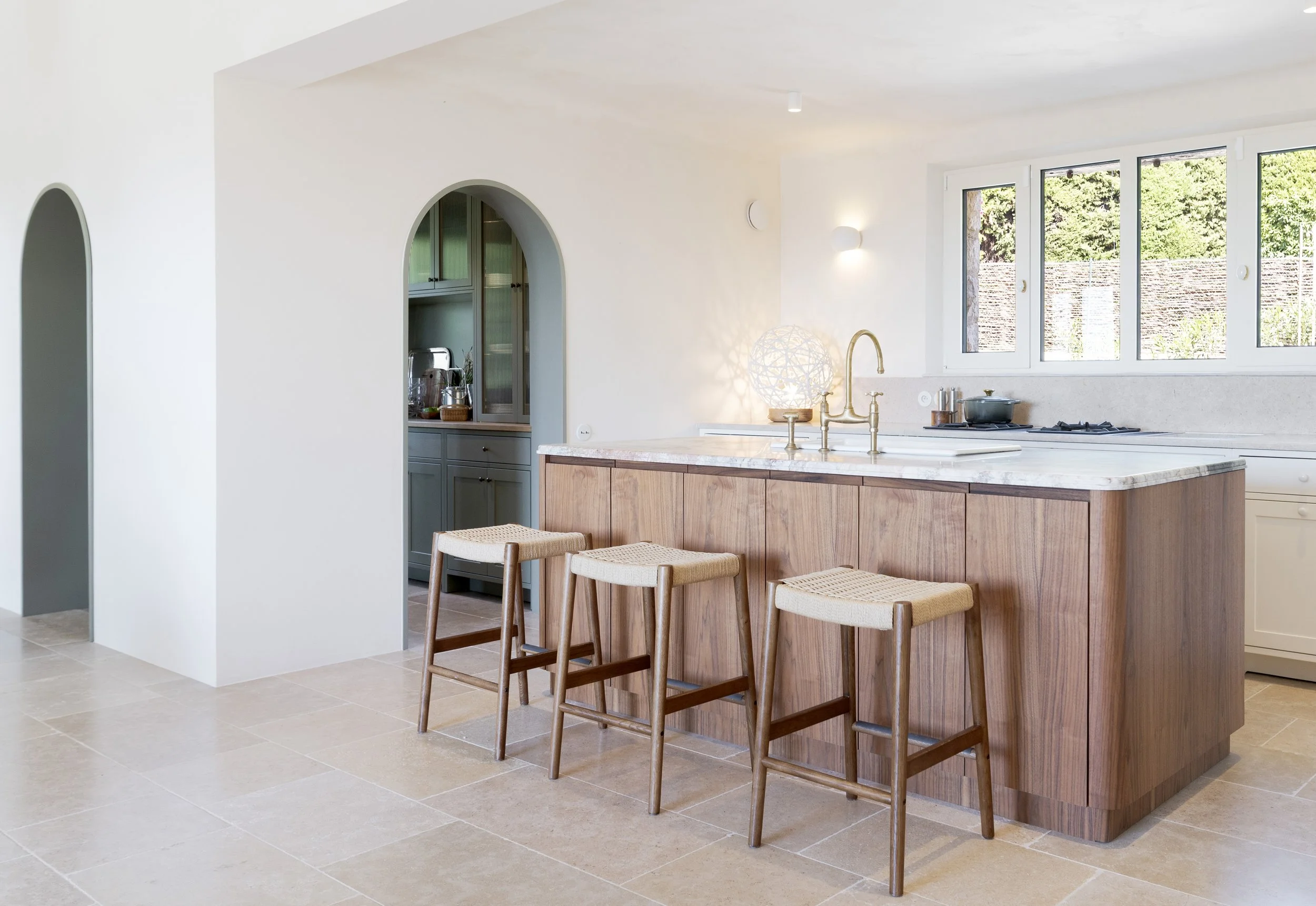 kitchen top.jpg