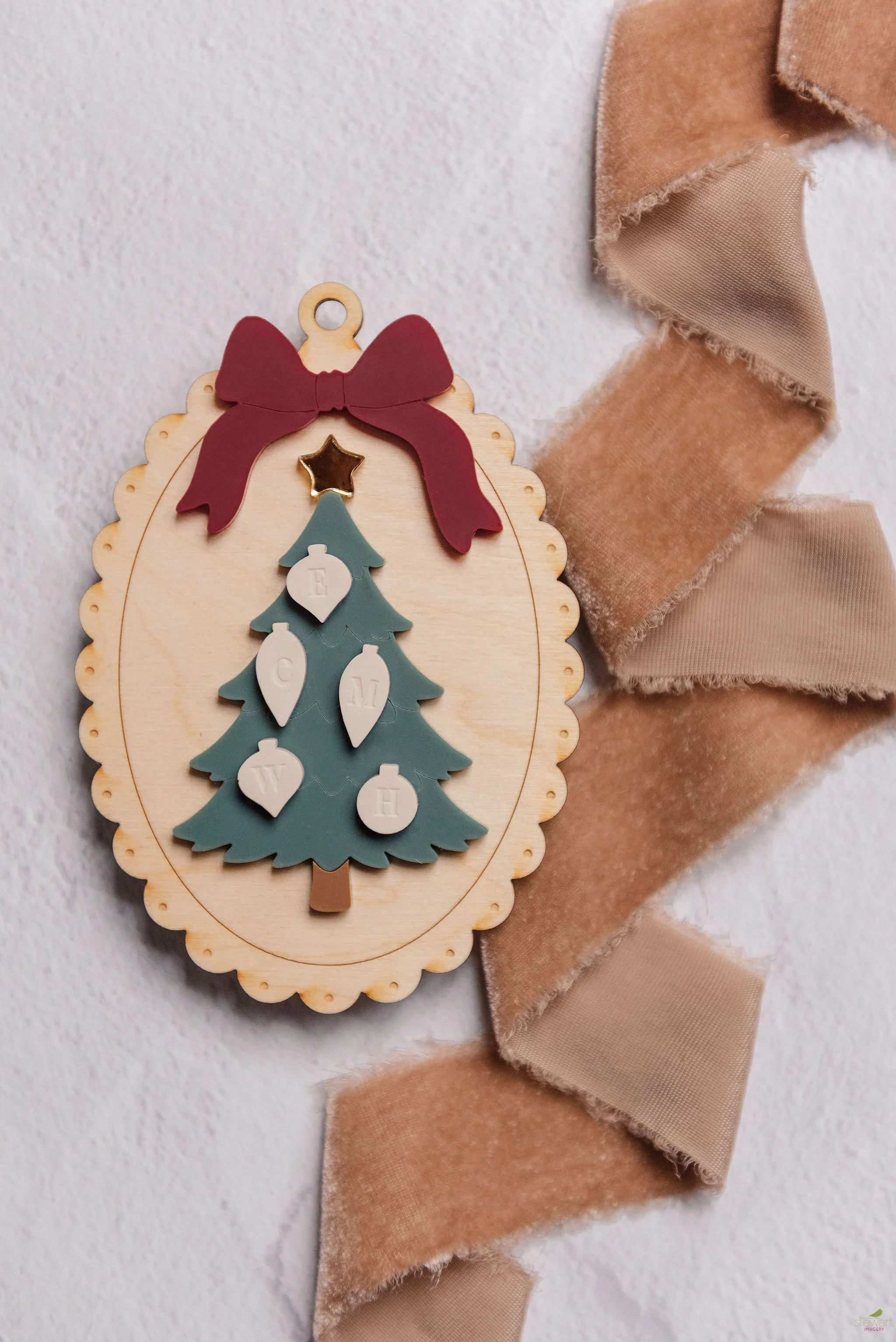 PaintedLetterCo.-Holiday2025-Revised2-0006.jpg