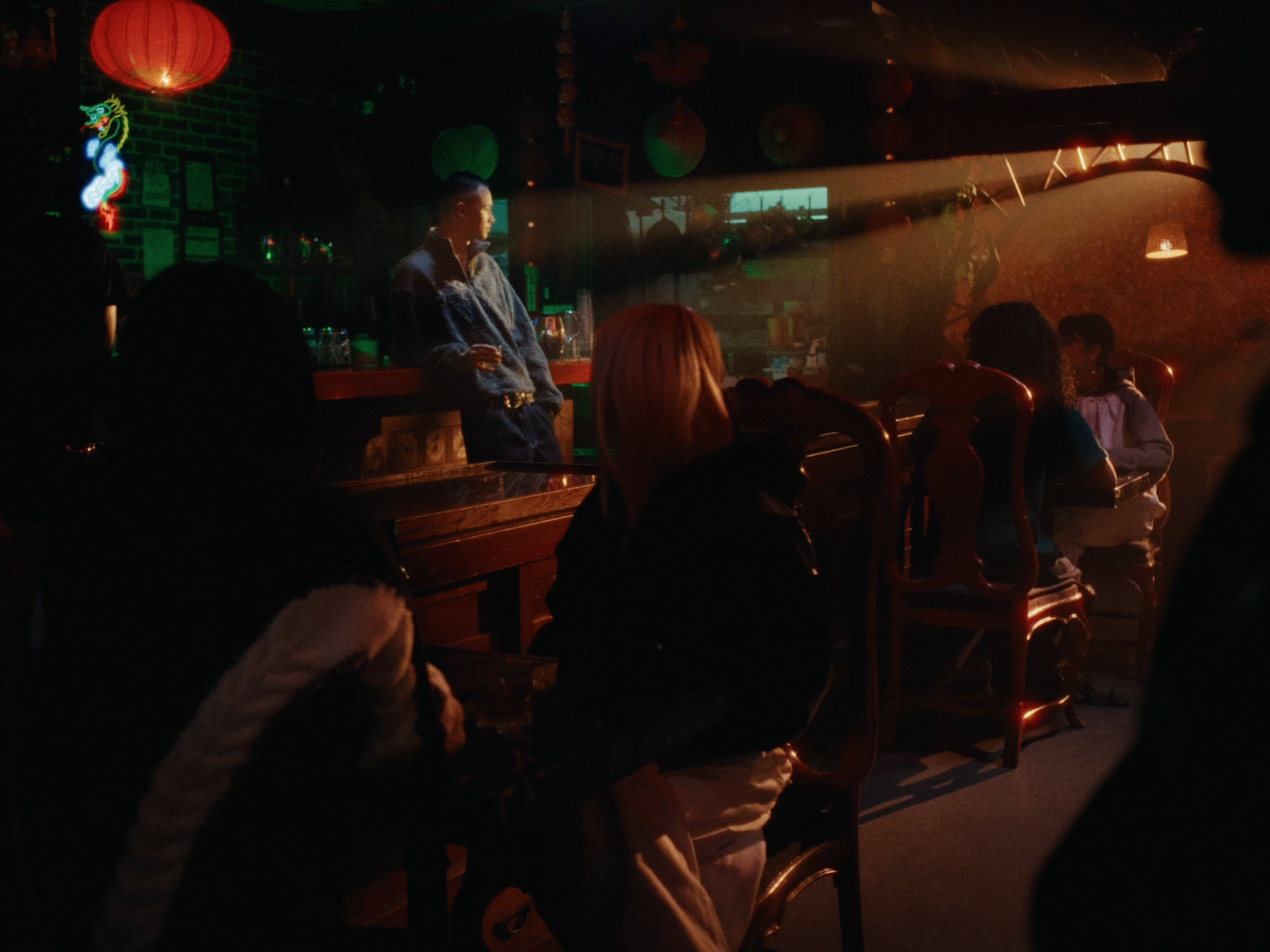 Advenes - Galleries to Gatherings